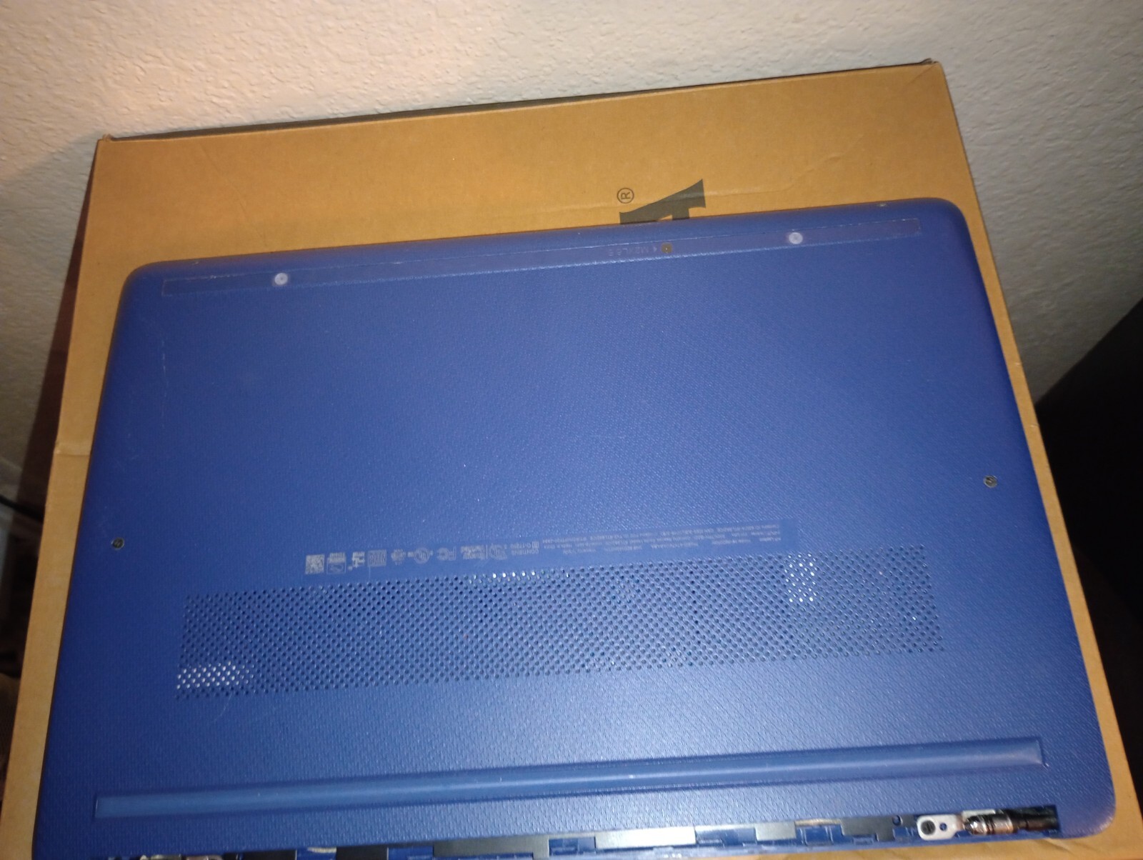 HP 14-dq0030nr 14″ (64GB eMMC, Intel Celeron N, 1.10GHz, 4GB) Laptop