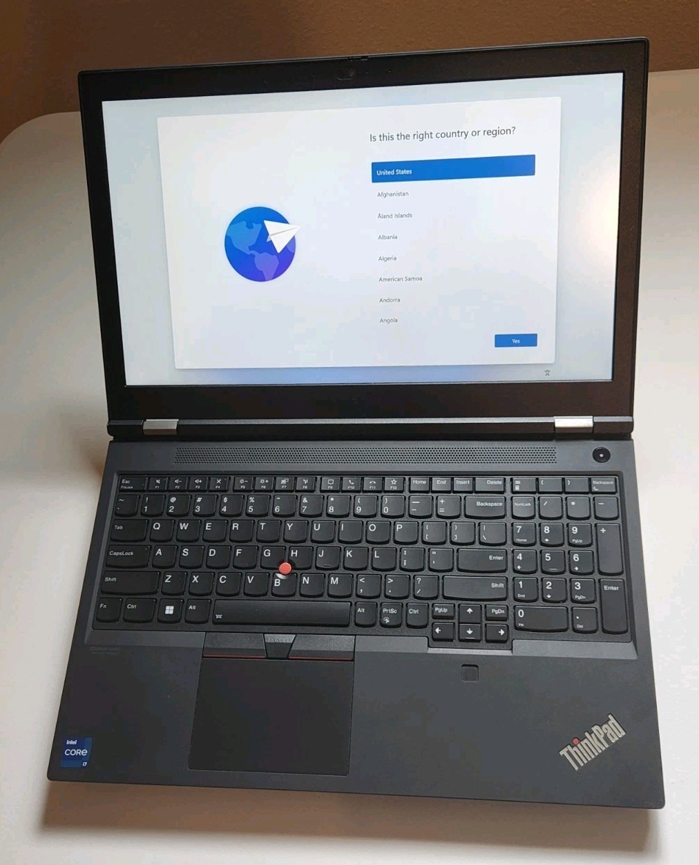 Lenovo P15 Gen 2 i7-11800H, 16GB, 512GB NVMe, NVIDIA T1200