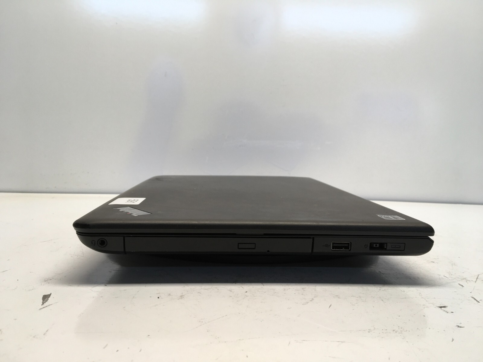 Lenovo ThinkPad E550 Intel i3-4005U 1.7GHz 4 GB NO HDD – Bad Keyboard