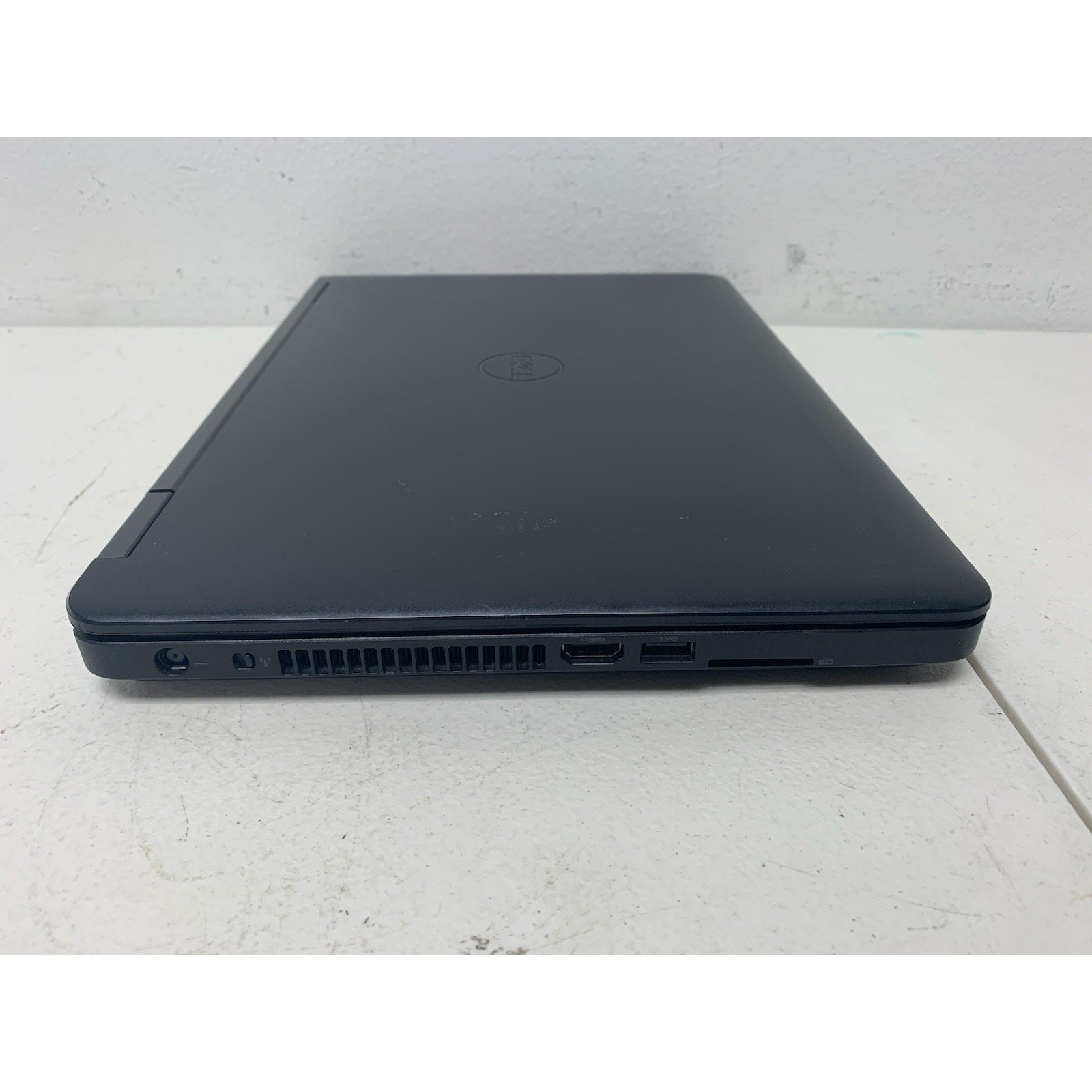 DELL LATITUDE E5440 /i3-4030U 1.9GHz 120GB SSD 4GB RAM Windows 10 Pro