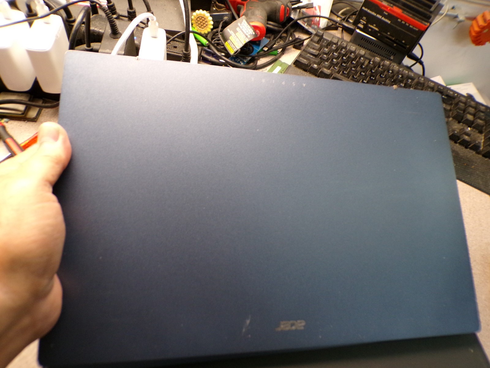 Acer Aspire 3 A315-24PT AMD Ryzen 5-7520U@2.80GHz 8GB RAM NO DRIVE PARTS 77