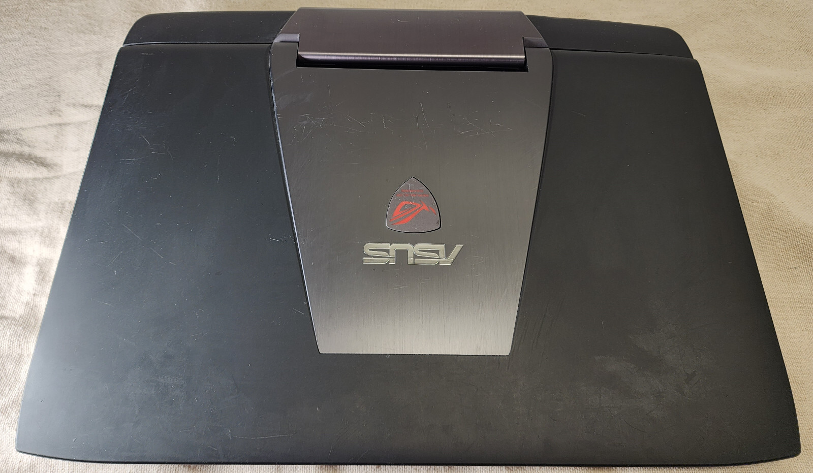 ROG Black Red Gaming Laptop 17″ ASUS G751J i7-4710HQ 2.50 GHz GTX980M 1TB HD 24G