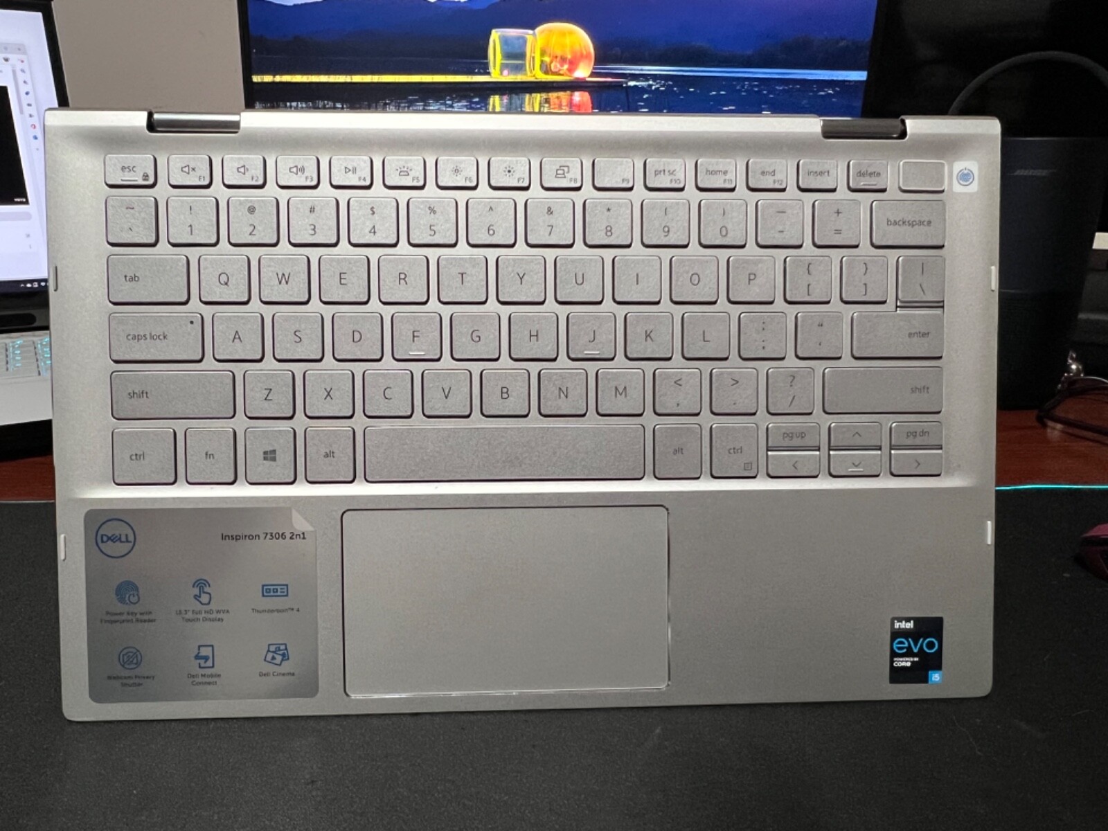 DELL inspiron 7306 2 – 1 13.3 Touchscreen 11th Gen i5-1135G7 8GB RAM 512GB SSD