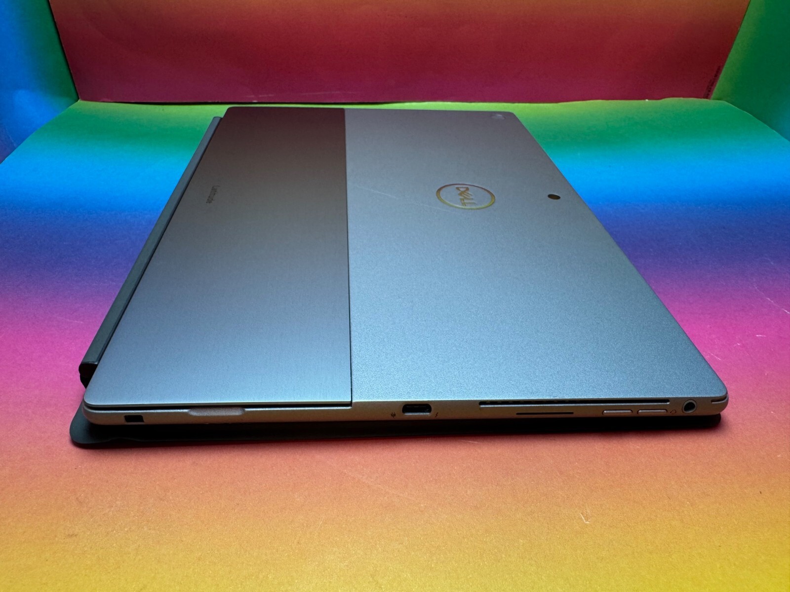 Dell Latitude 7320 2-in-1 LTE eSIM i5-1140G7 8GB 256GB 13″ DE Win11Pro FID FP