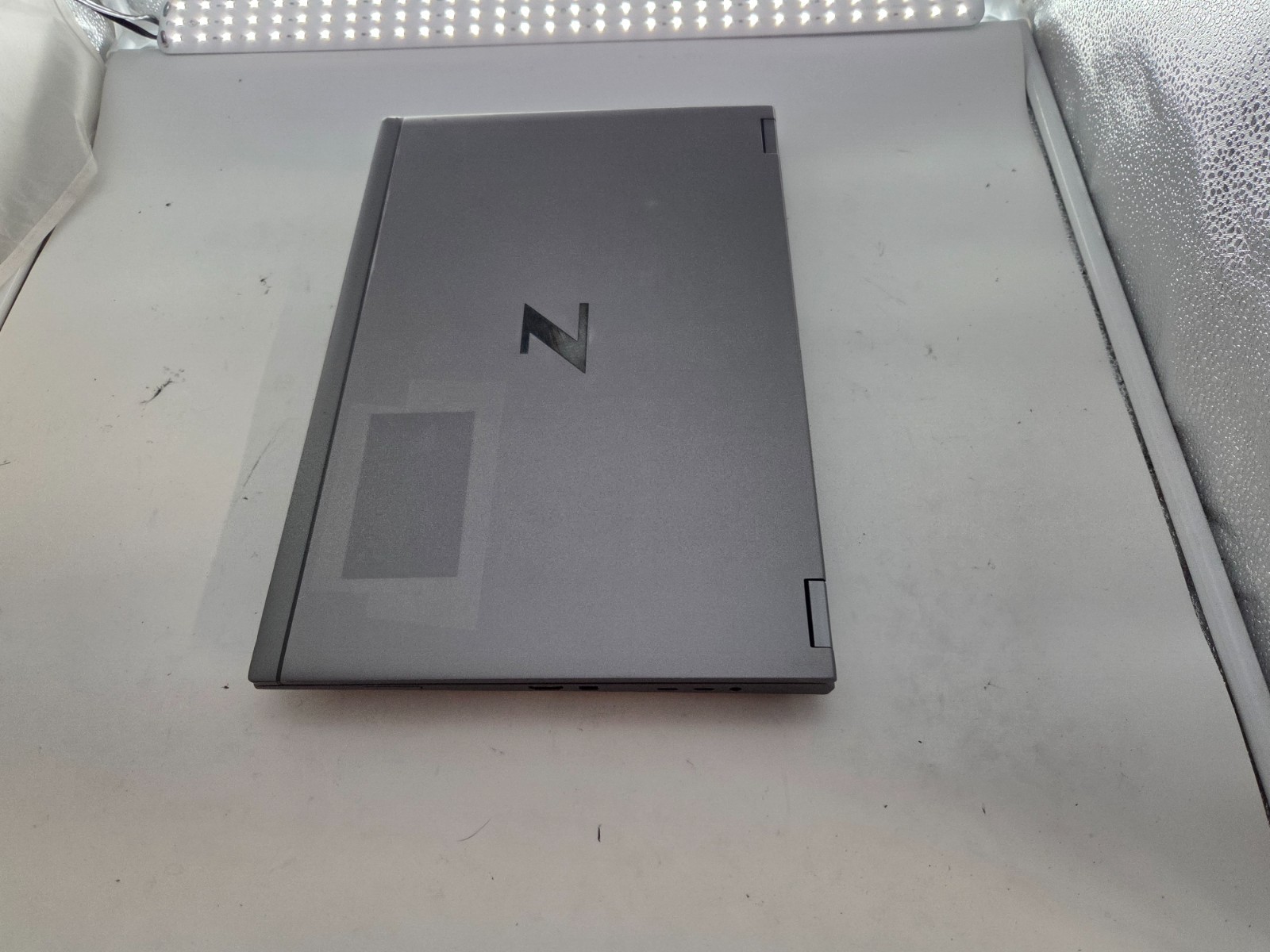 ZbookFuryG7 Gamer w/charger.Hybrid Gfx.i7-10850H(6Cores).16GB.256GB NVMe..15″FHD