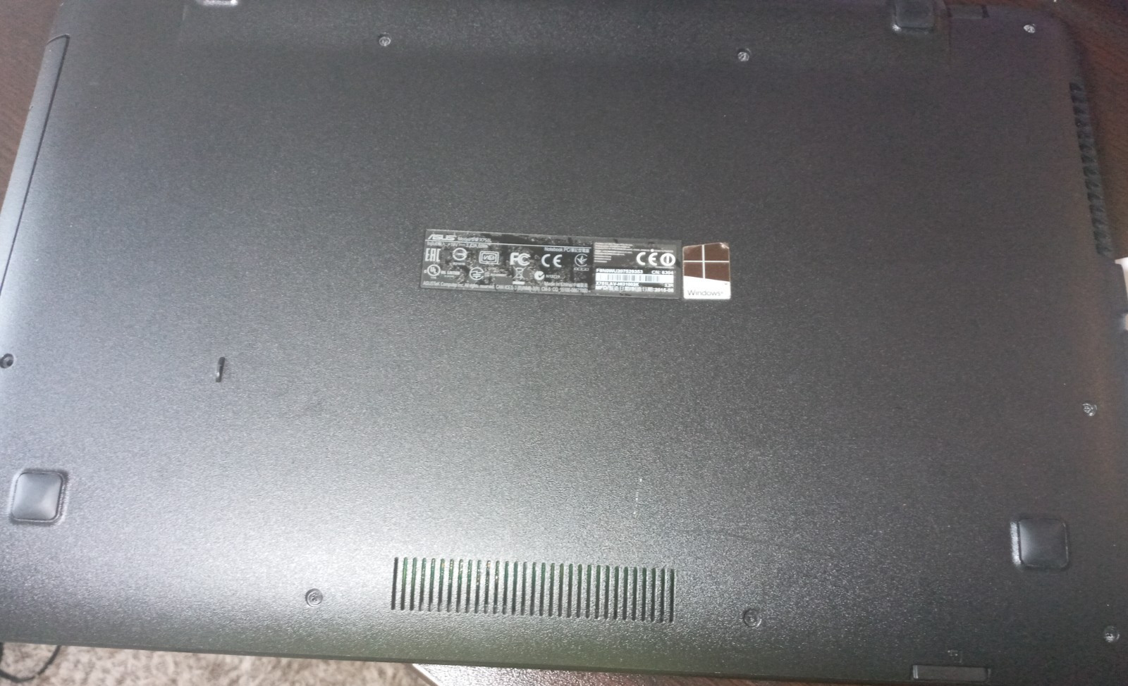 Asus X751LAV-HI31003K 17.3″ Laptop with Intel i3 CPU, 6GB RAM, 1TB HDD