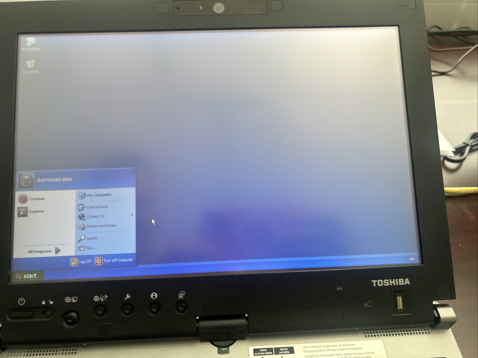 Toshiba Portege M750-S7212 12.1 LCD Touchscreen Tablet C2D 2.4Ghz 2GB 160GB