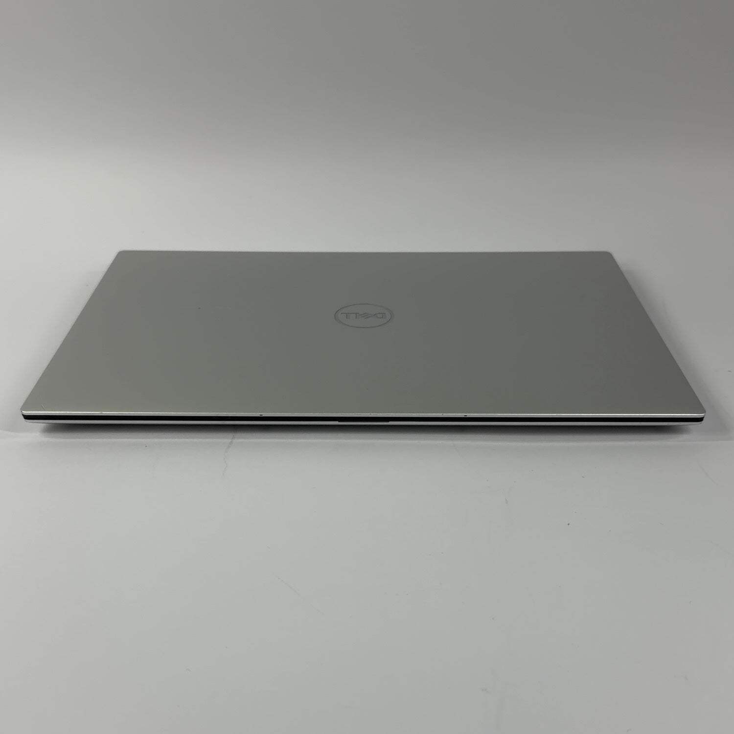 Dell XPS 15 9520 15.6″ i9-12900HK 2.5GHz 64GB RAM 2TB SSD GeForce RTX 3050 Ti