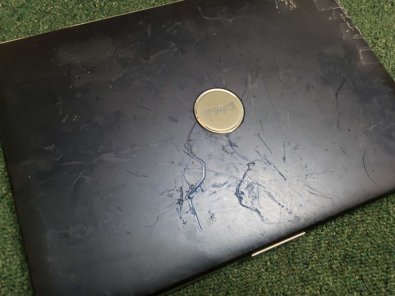Dell Inspiron 1525 PP29L and PP20L laptops for parts or gold recovery