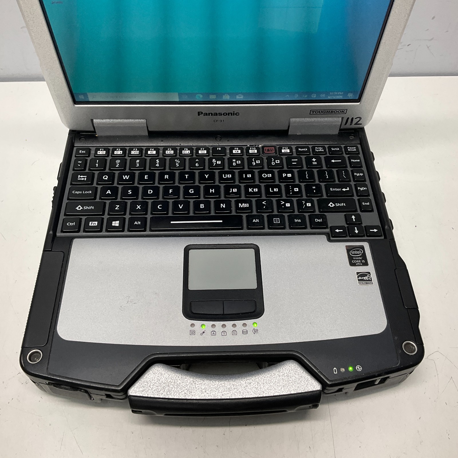 Panasonic CF-31 MK5 Intel i5-5300U, 2.70 GHz 8GB RAM 256GB SSD Windows 10 Pro