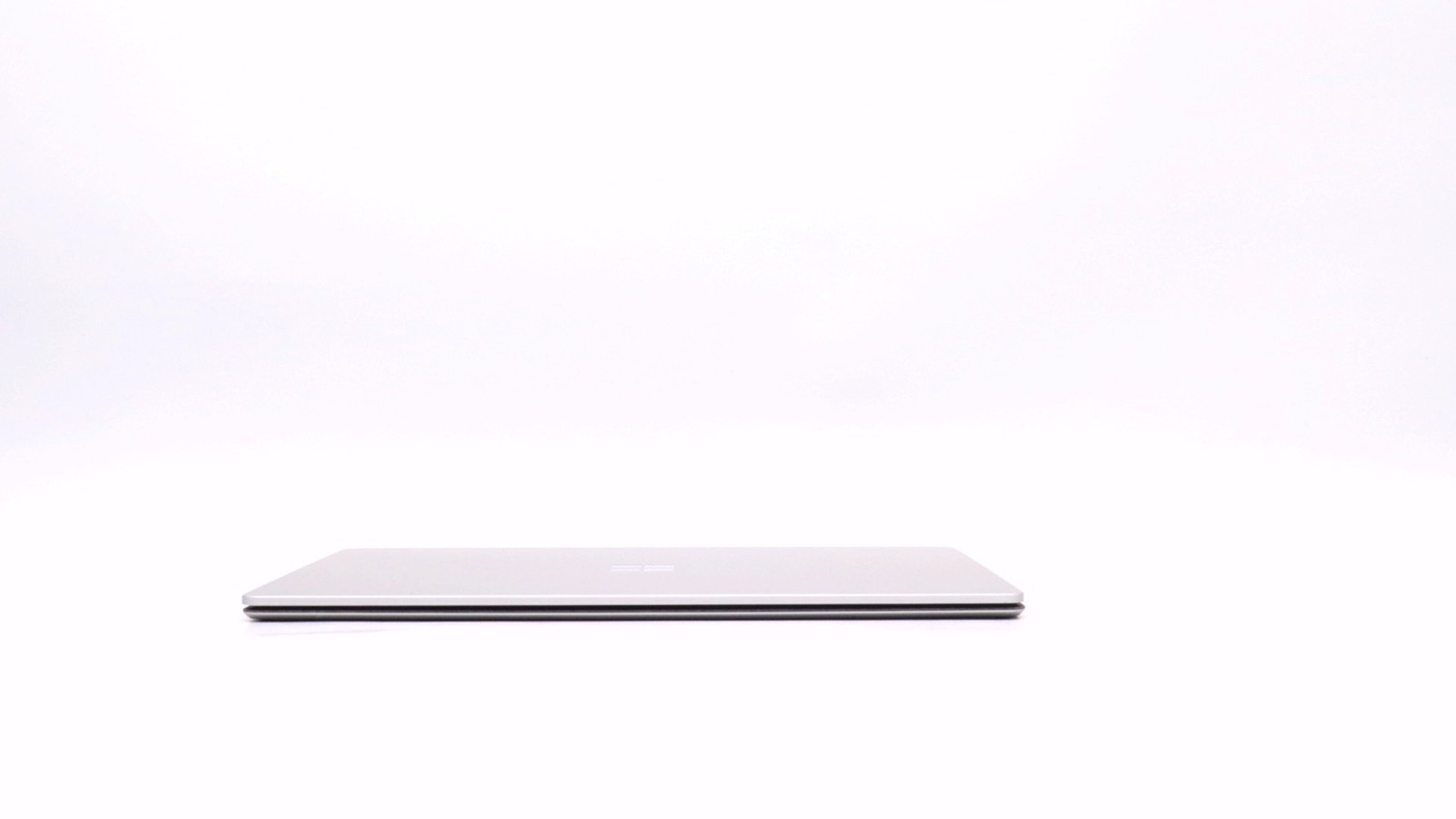 Microsoft Surface Laptop 5 13″ i5-1235u 8GB 256GB – Very Good