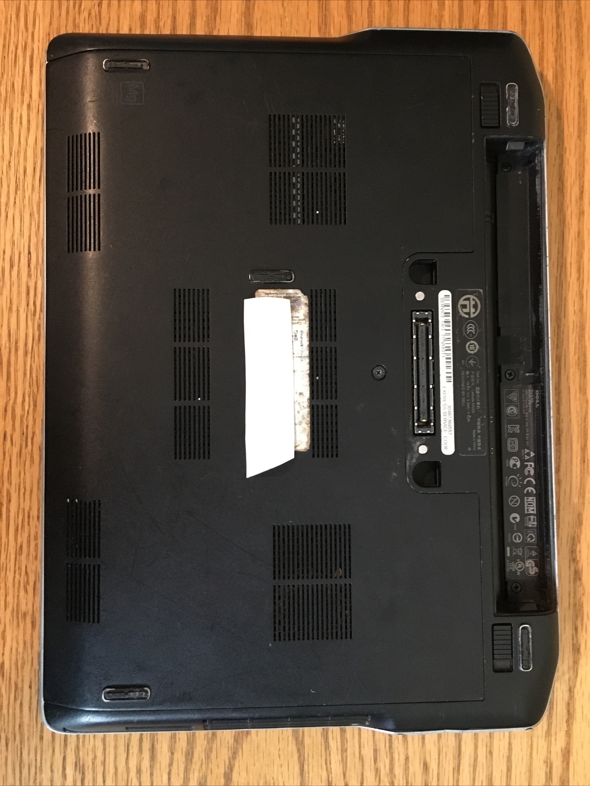 DELL LATITUDE E6220 INTEL i5 4GB RAM. Dead Motherboard. Not Working For Parts