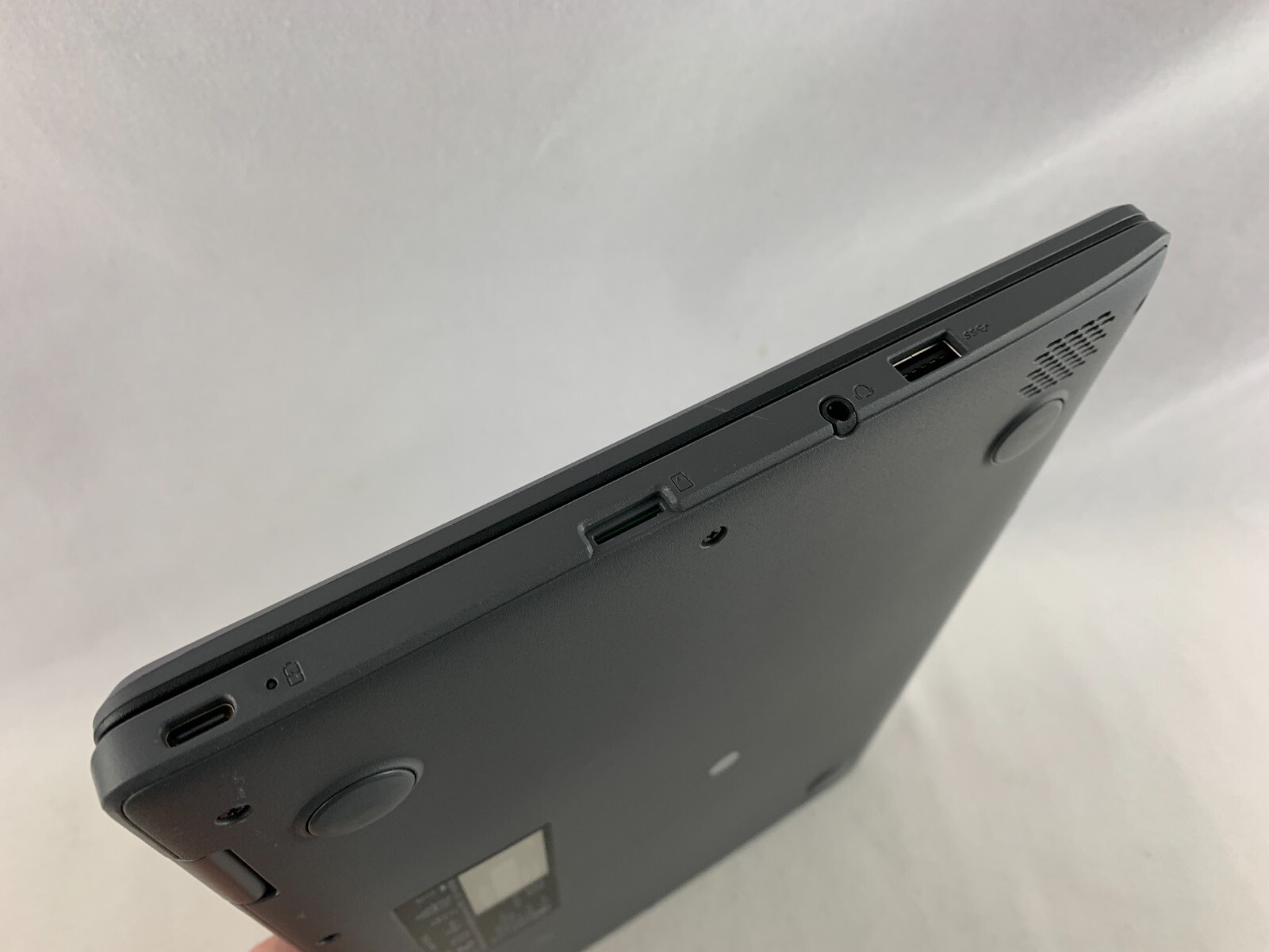 Asus C223N Grey Chromebook, 11.6 Screen, Intel Celeron N3350, 4GB RAM, TESTED 02