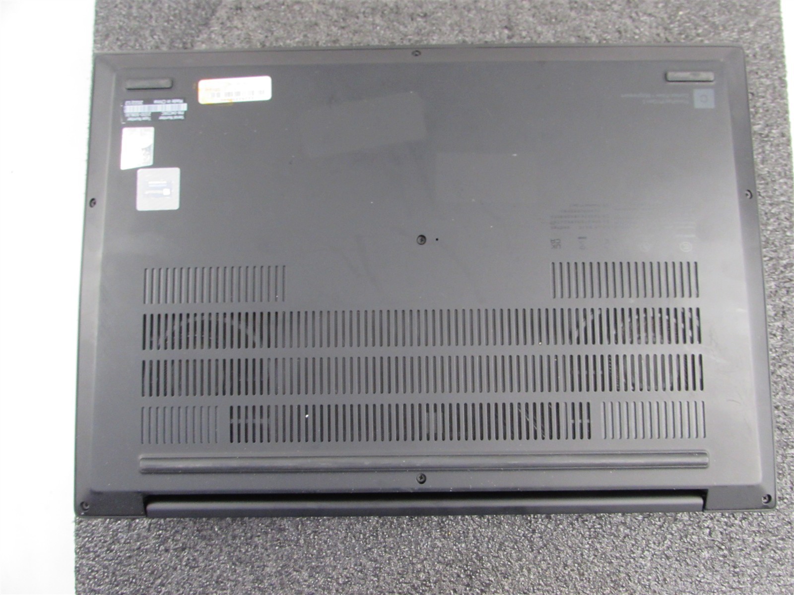 LENOVO THINKPAD P1 (GEN 5) 4K TOUCH I7-12800H 512GB 16GB RAM RTX A1000 WIN 11