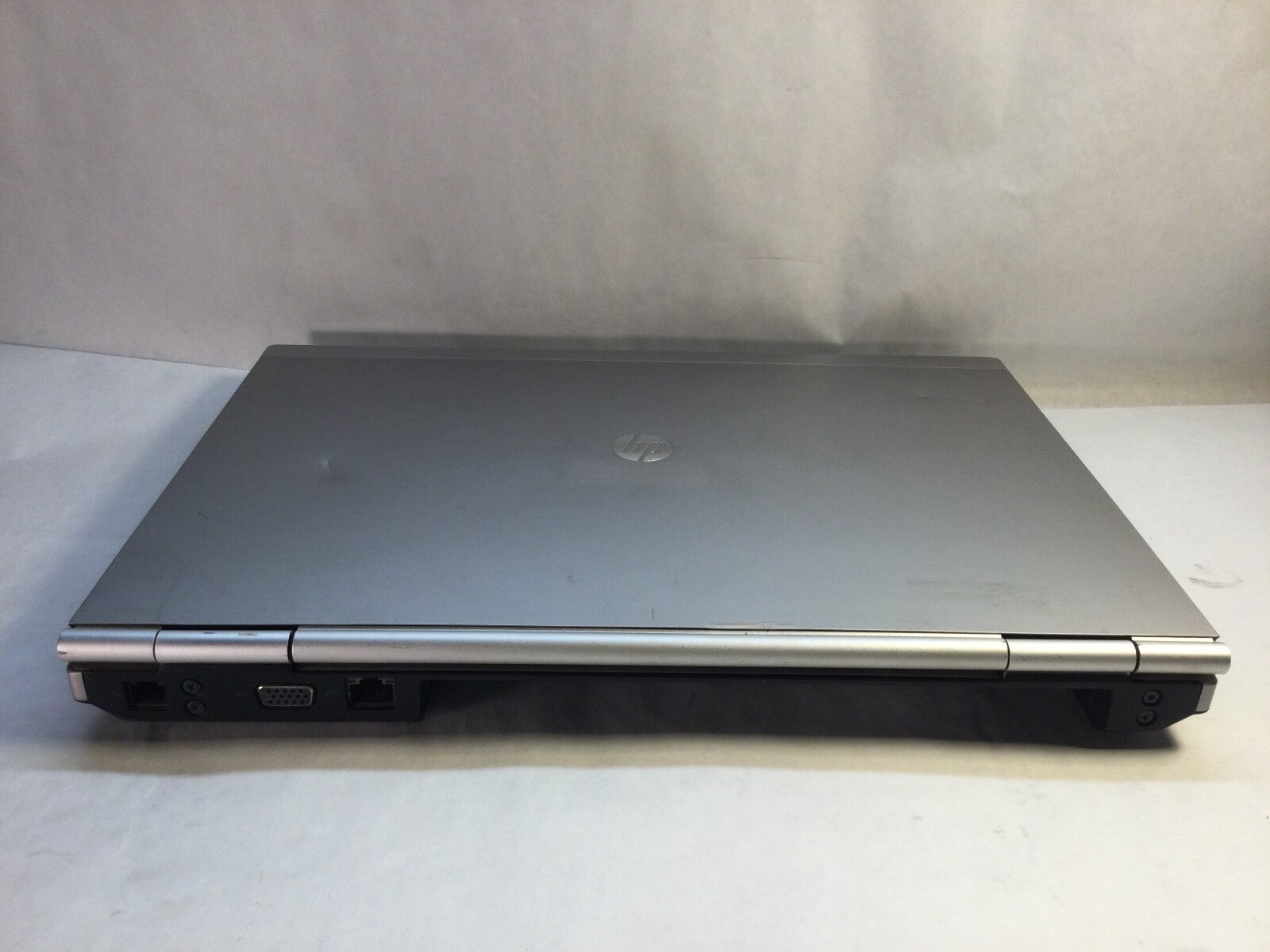 HP EliteBook 8460p 14″ Laptop Intel Core i5 2nd Gen- DOES NOT POWER/NO FAN- MZ