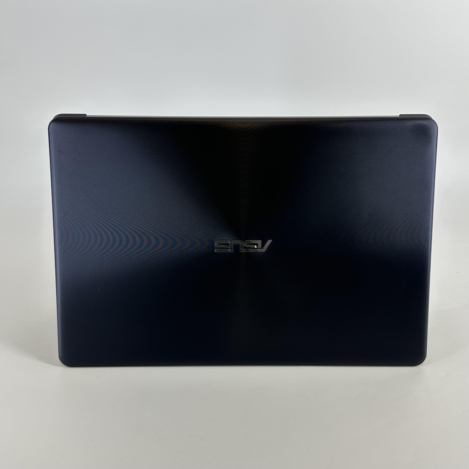 Asus Vivobook 15 Gray FHD i5-8250U 1.60GHz 8GB RAM 1TB HDD Very Good