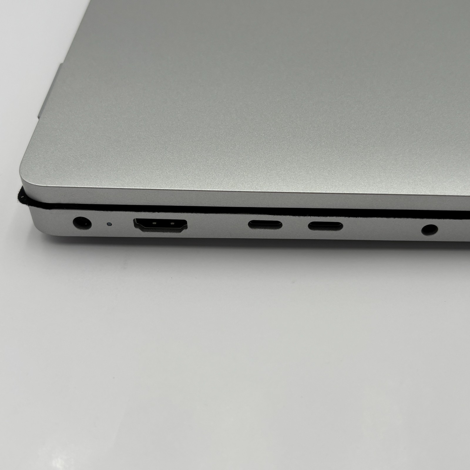 Dell Pro 16 16255 Ryzen AI 7 350 16GB RAM 5600 DR5 Radeon 860M GPU 512GB Silver