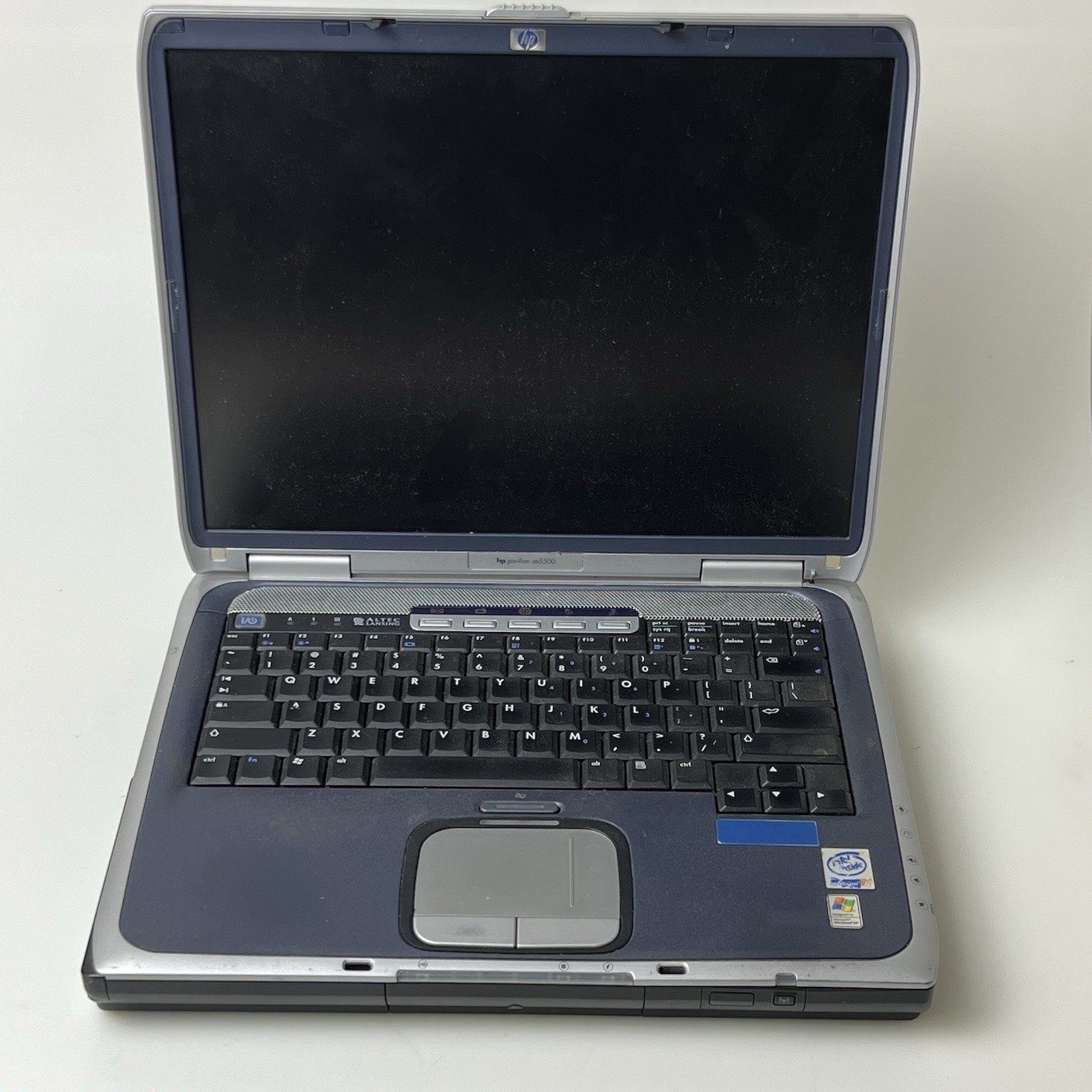 HP Pavilion ze5500 ze5575sr Laptop Pentium 4 XP 40GB IDE 256MB DVD Parts