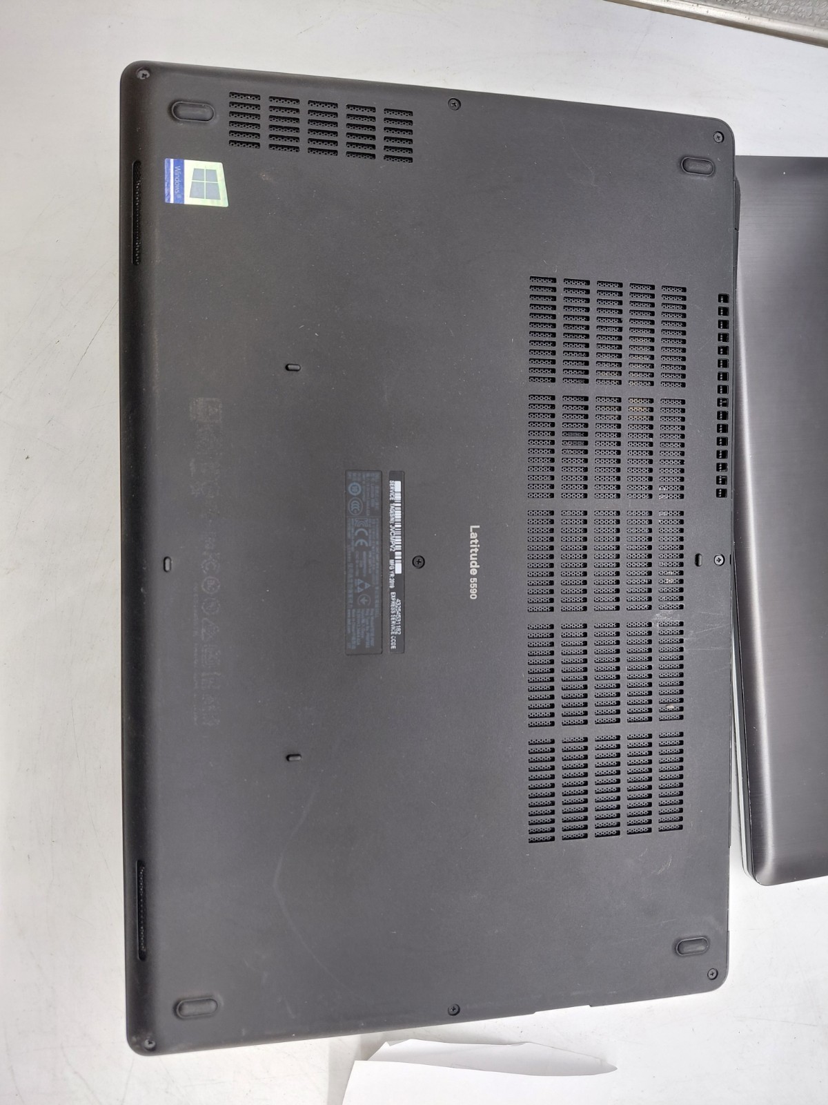 MIXED LOT ASUS VivoBook S500CA/Latitude 5590/Latitude 5500/HP EliteBook 8470p