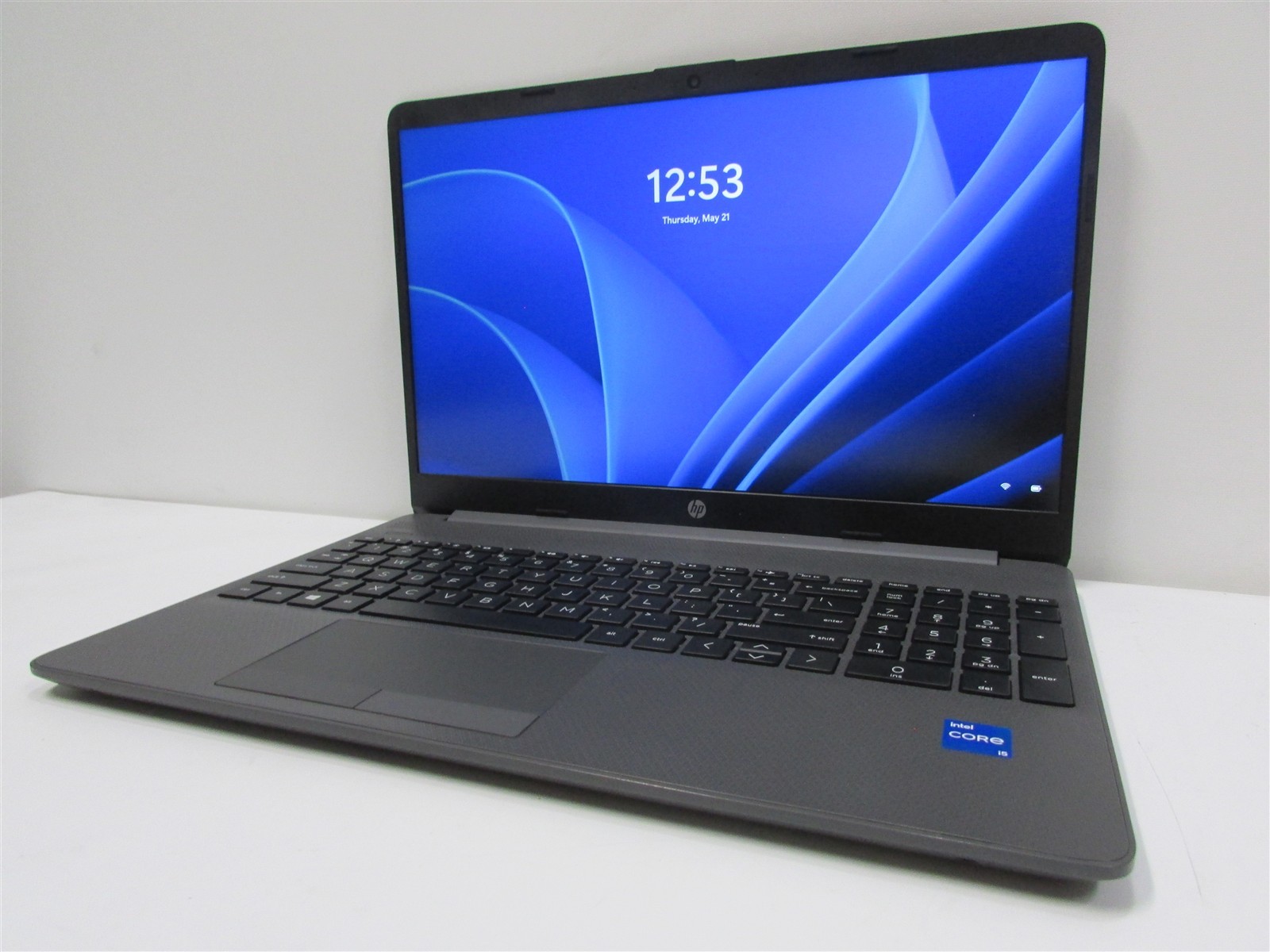 HP 250 G8 Notebook i5-1135G7 2.4GHz 16GB RAM 512GB NVME 15.6″ Windows 11 Pro