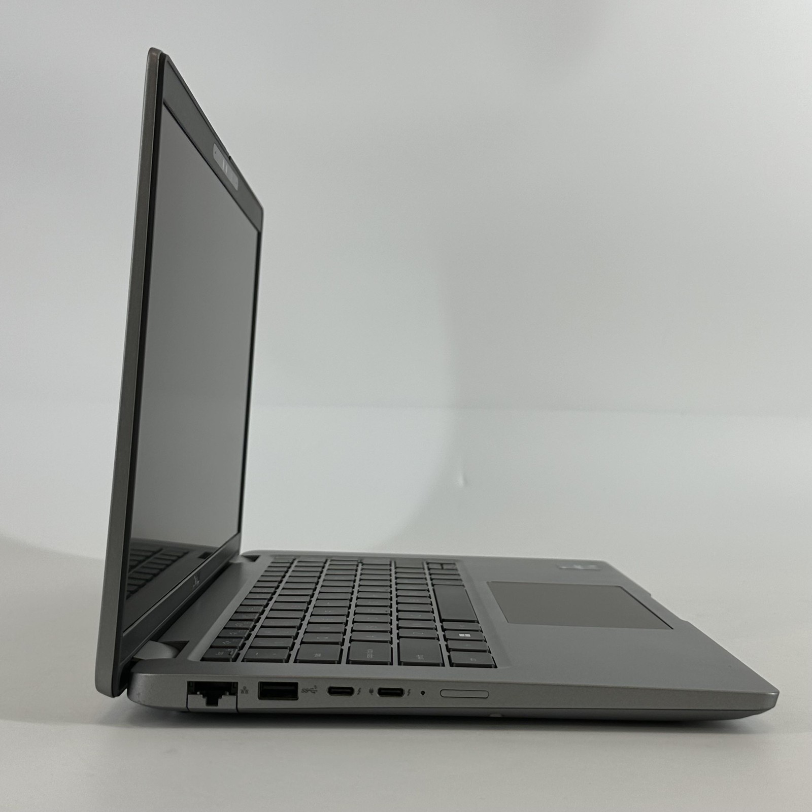 Dell Latitude 5440 14 Gray FHD TOUCH 1.9 GHz i7-1370P 32GB 512GB SSD Very Good