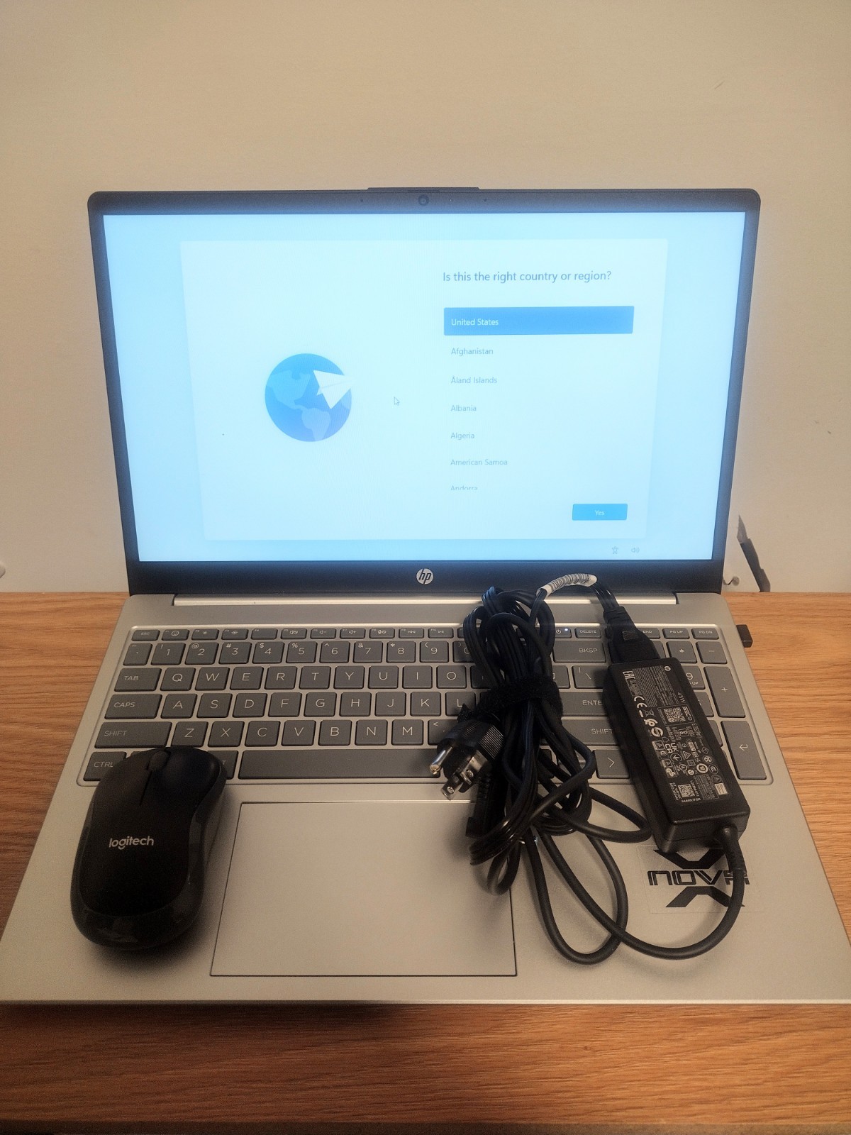 HP 15-fd0084wm – 15.6″ • 4GB • 128GB UFS – Excellent Condition