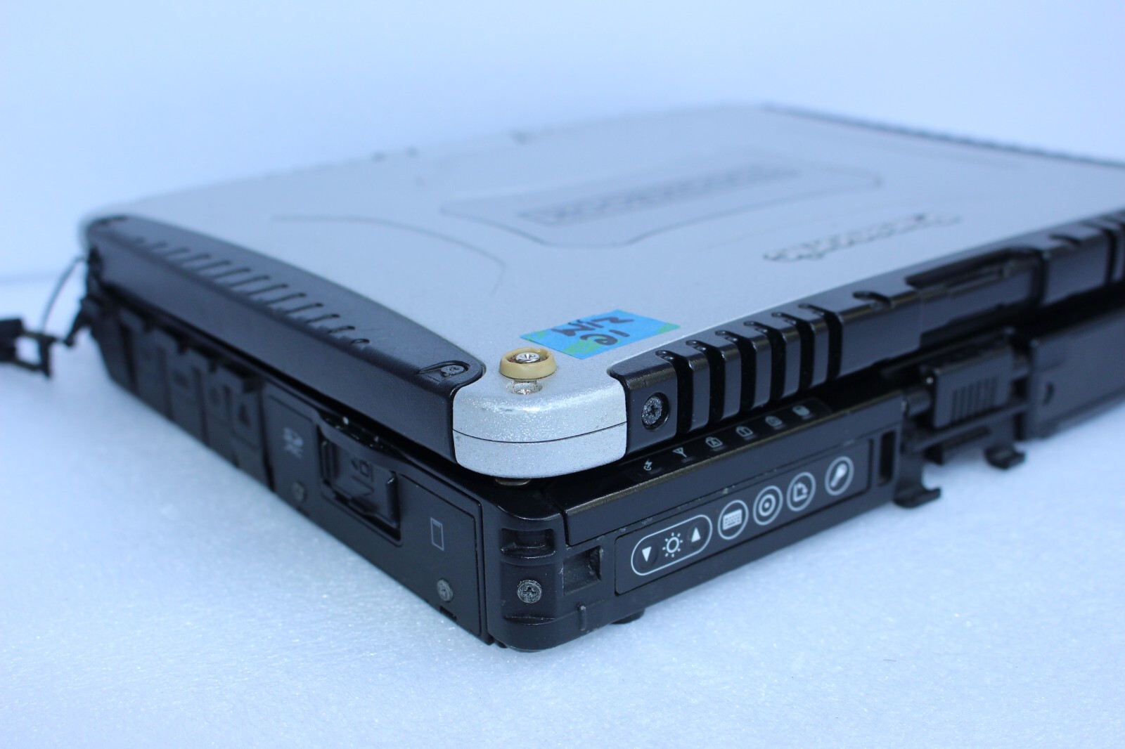 Panasonic TOUGHBOOK CF-19 MK-5 Core i5-2520M 16GB/ 240GB SSD/ Win10 PRO64/