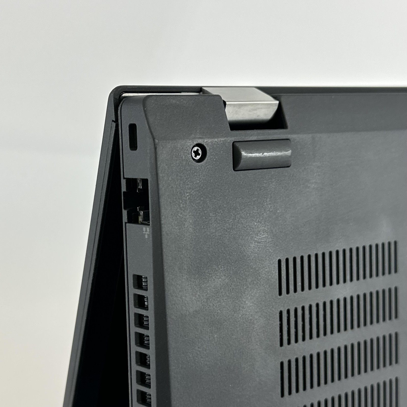 Lenovo ThinkPad T15 Gen 1 FHD i5-10210U 1.60GHz 8GB 256GB SSD Good FRAME GAP