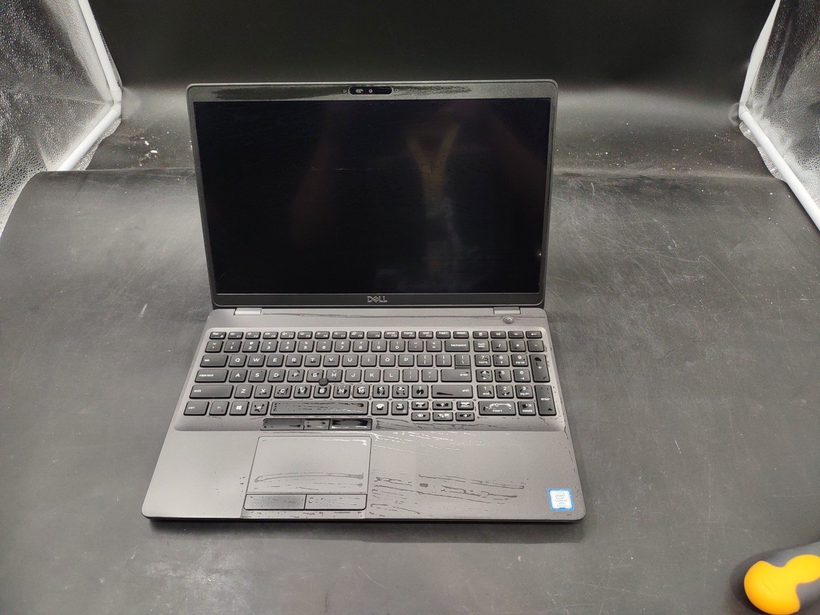 Dell Latitude 5501 i7 9850H @ 2.60GHz 16GB RAM NO SSD NO OS
