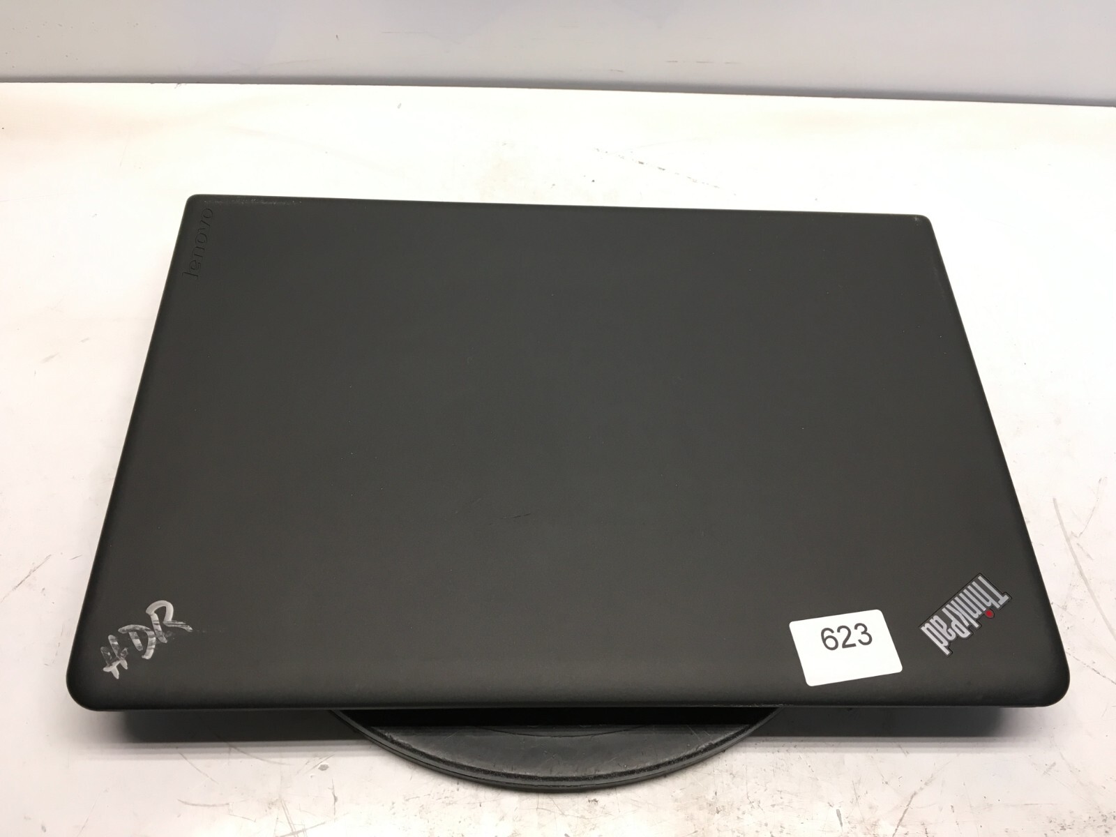 Lenovo ThinkPad E560 Intel i3-6100U 2.3GHz 4 GB NO HDD