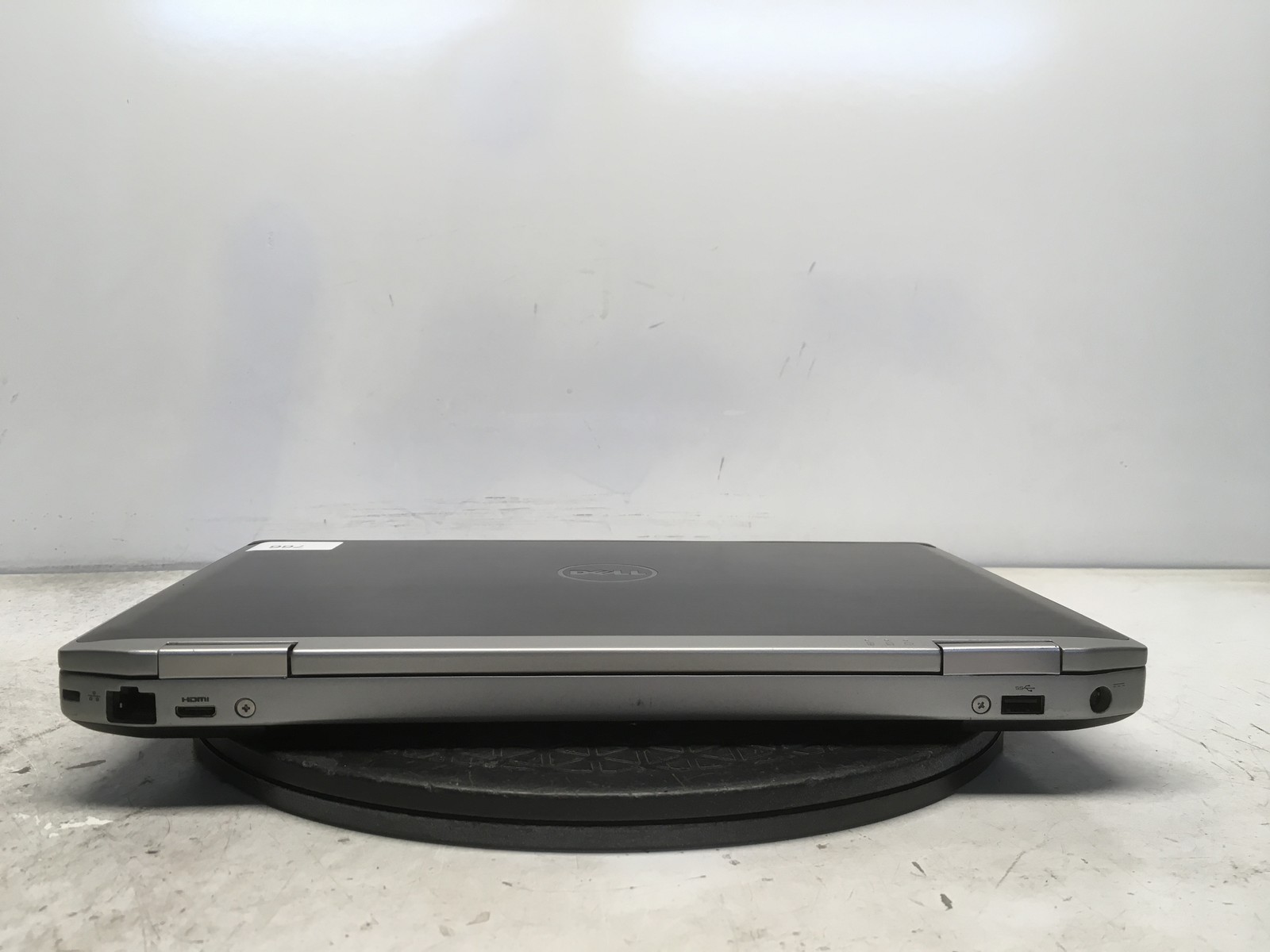 Dell Latitude E6330 Intel i5-3340M 2.7GHz 4 GB NO HDD No Batt