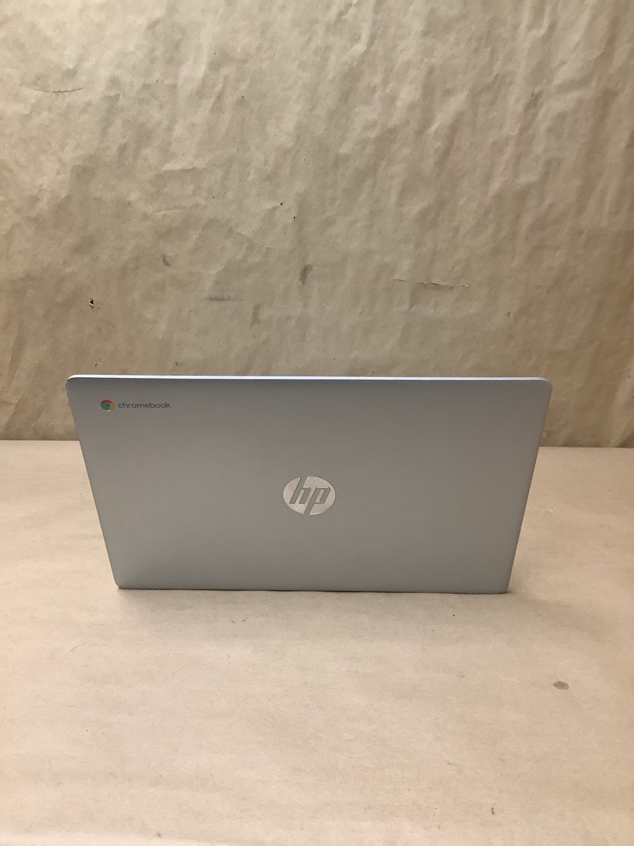 HEWLETT PACKARD MT7921 HP CHROMEBOOK LAPTOP WITH CHARGER (B33008218)