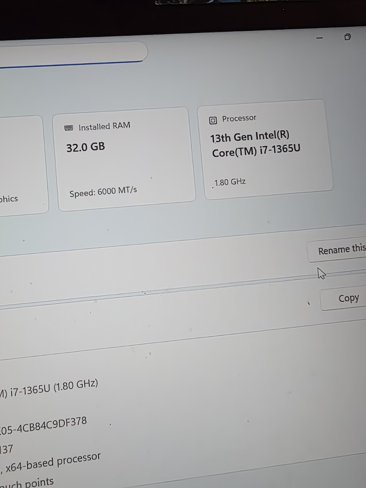 Lenovo ThinkPad X1 Carbon Gen 11 14″ i7-1365U Touch, 32GB RAM 1TB SSD, 2028 WTY