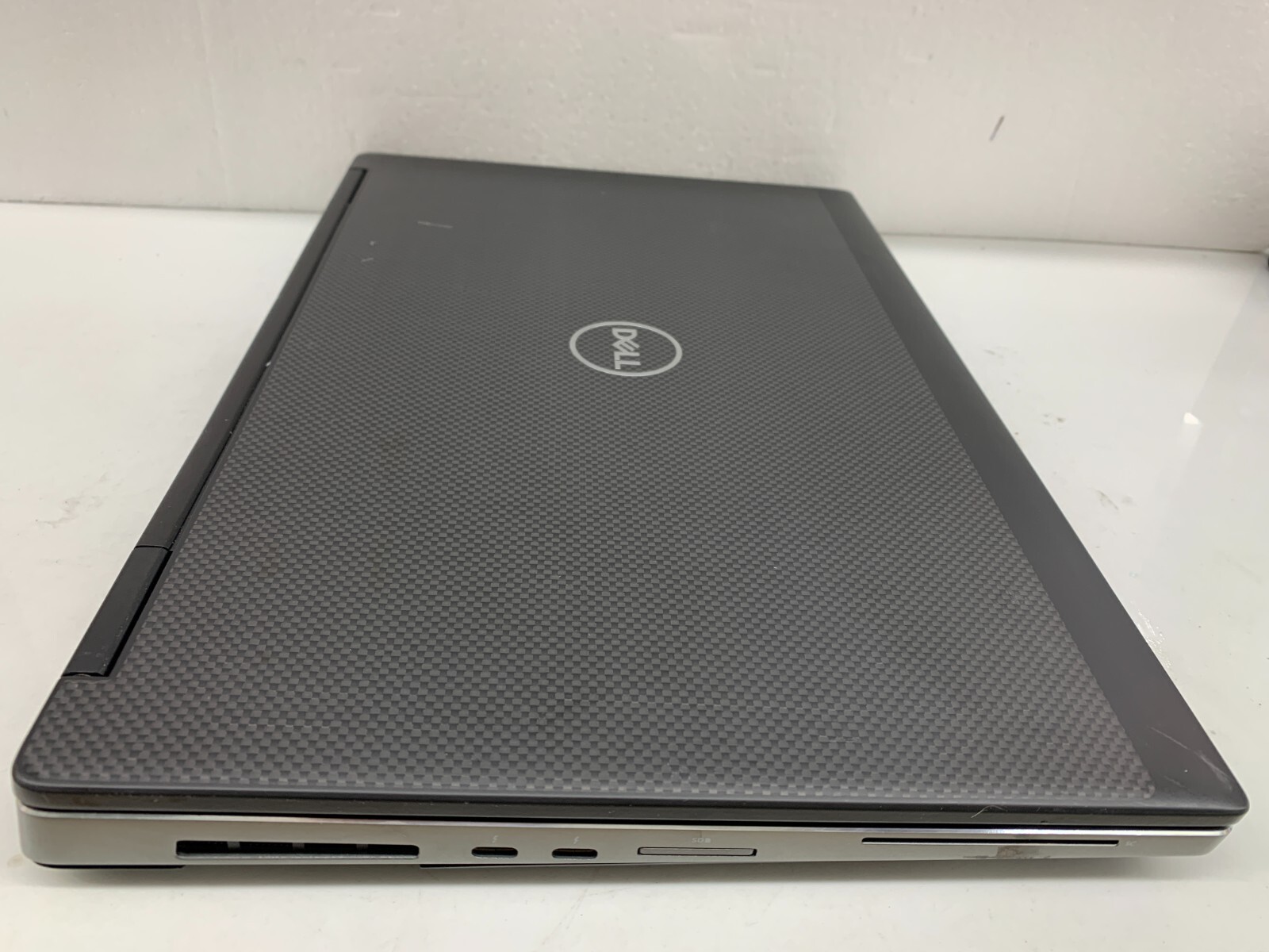 Dell Precision 7530 Laptop Intel i7-8750H 2.2GHz 32GB RAM 256GB NVIDIA P1000