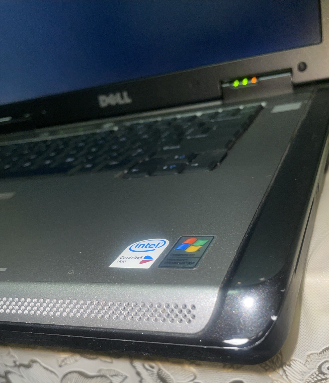 Dell Precision M90 Laptop 2GB RAM – Boots to BIOS – AS IS