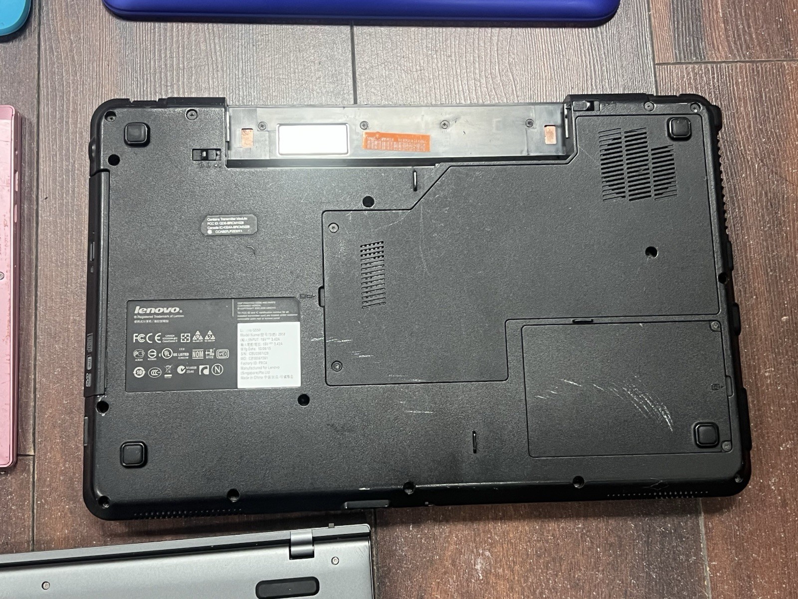 Lot of 5 Mixed Brand Laptops | HP, Lenovo, Gateway, Noswohll | Read Description
