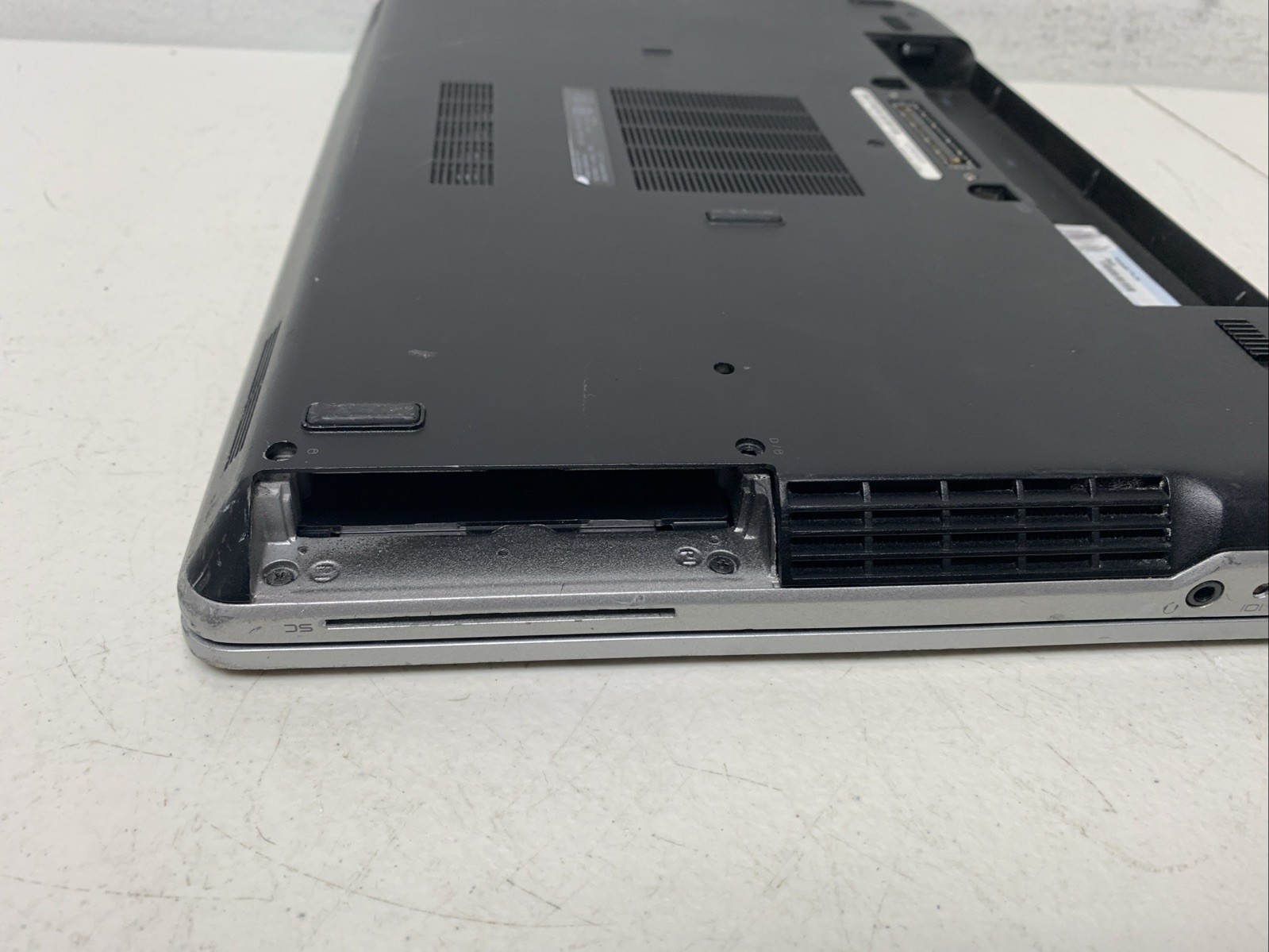 Dell Latitude E6430 i7-3520M 8GB No HD FOR PARTS Read Description