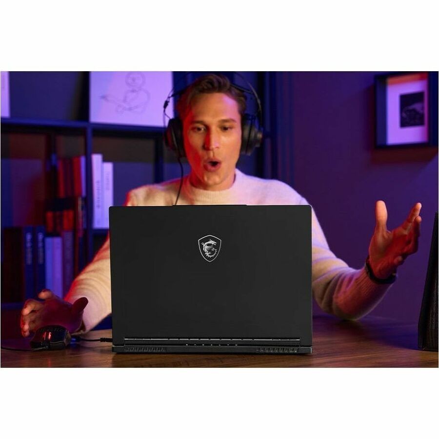 MSI STEALTHA16A3079 16″ QHD+ Gaming Laptop AMD Ryzen 9 32GB 2TB SSD
