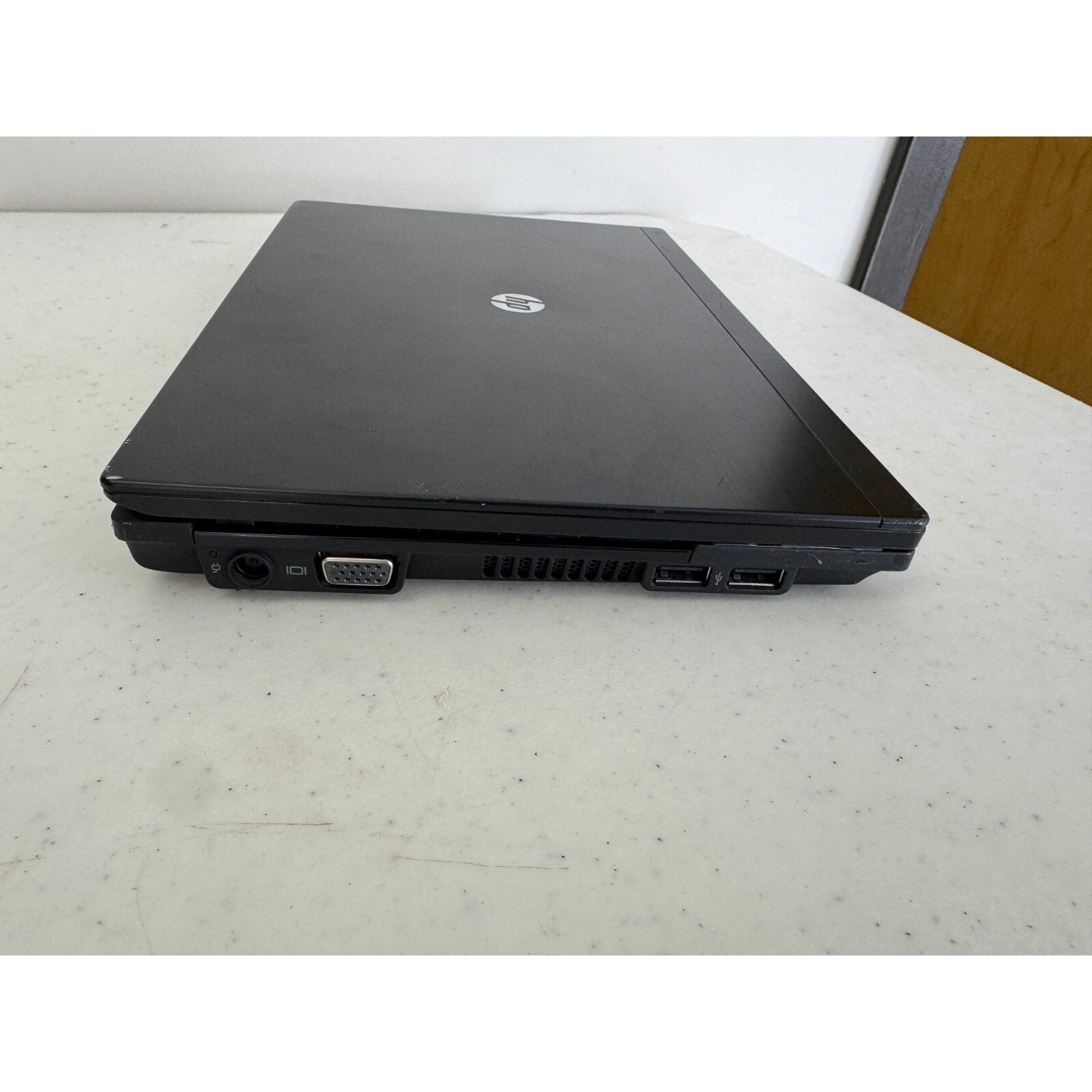 HP Mini 5101 10.1″ Laptop Intel Atom Black No Battery for Parts or Repair