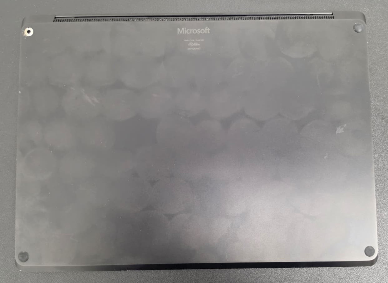 Microsoft Surface Laptop 3 – 13.5″ i7-1065G7 16GB Ram 256GB SSD Win 11 Pro