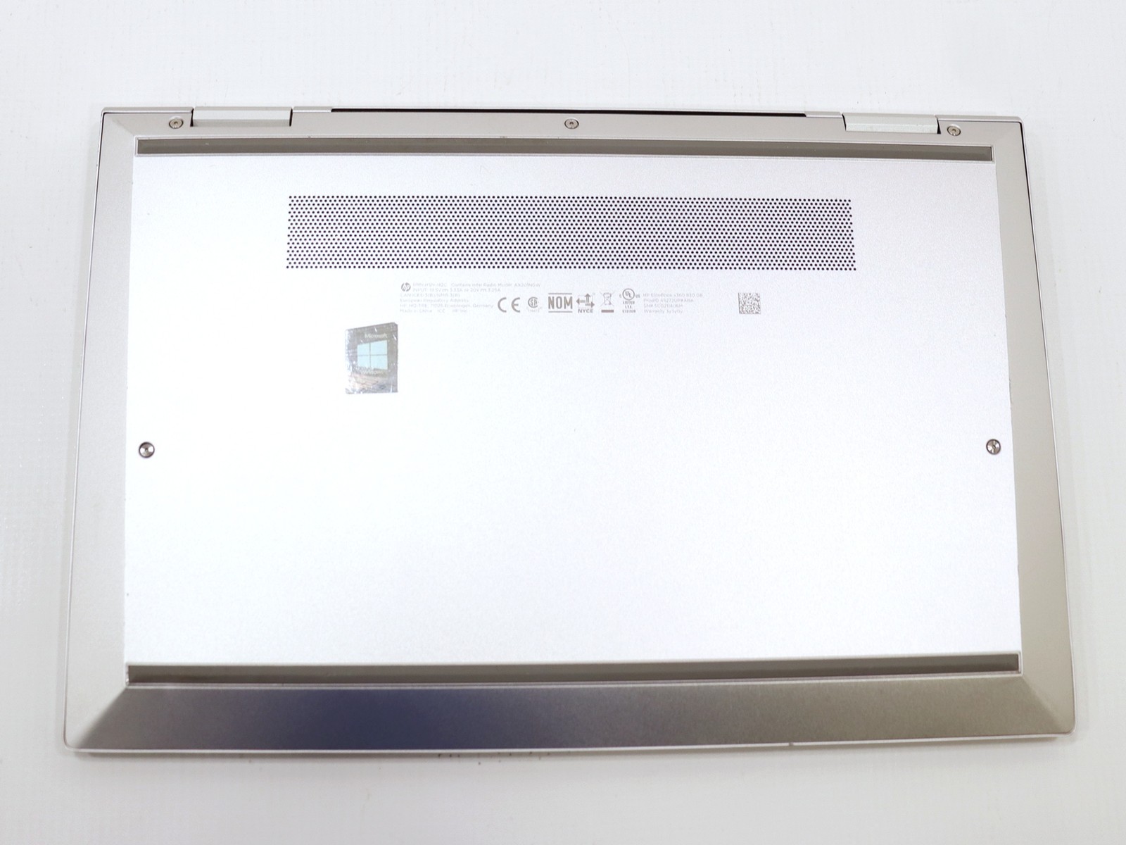 HP EliteBook x360 830 G8 13.3″ Touch i7-1185G7 32GB 500GB NVMe Win 11 Pro – Read