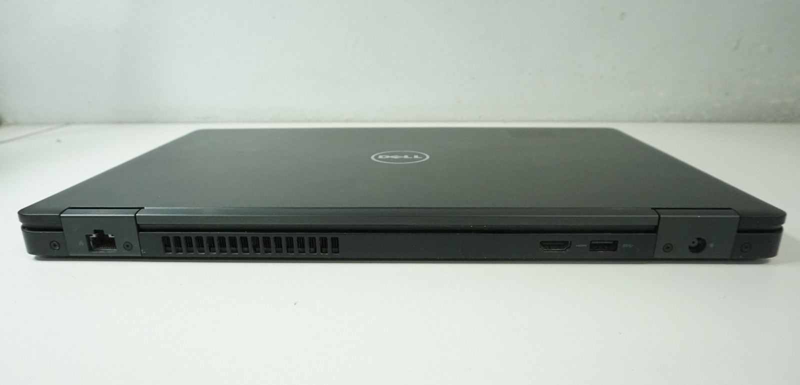 Dell Latitude 5580 15.6” Intel i5-6440HQ @2.60GHz 16GB RAM NO OS/ NO SSD