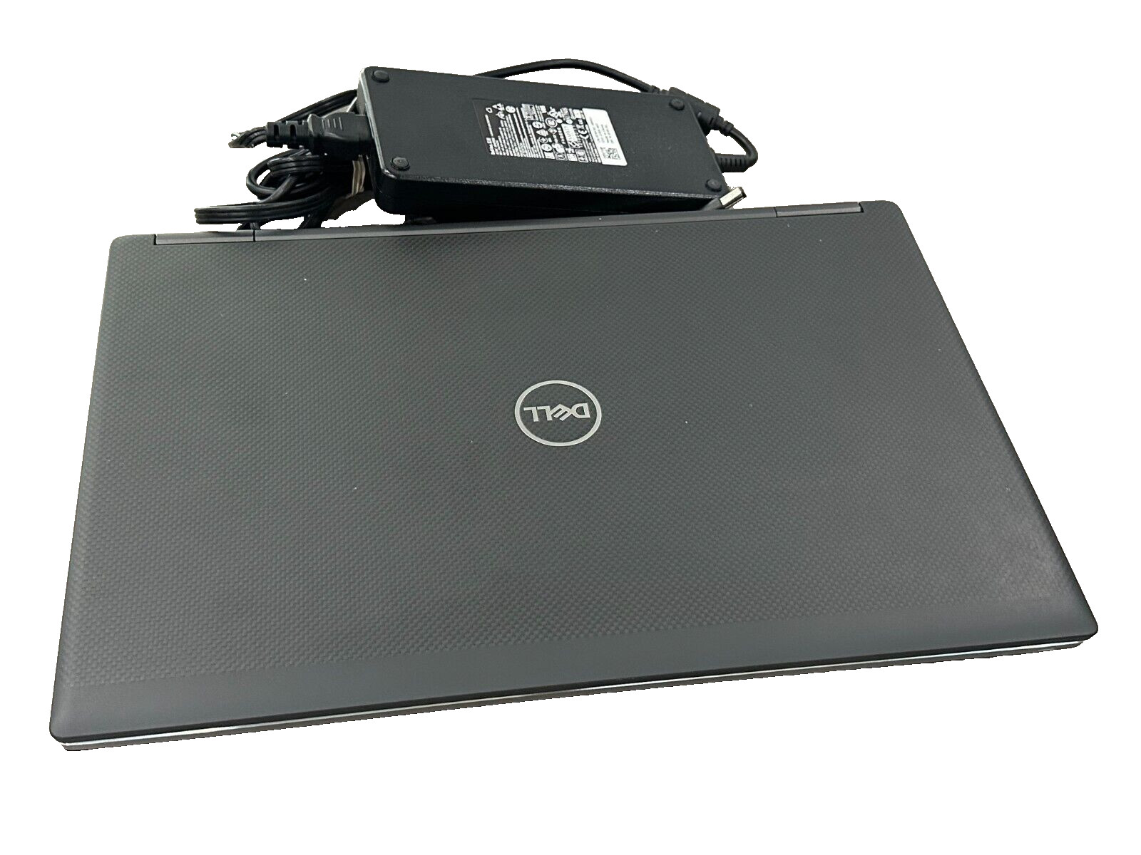 DELL PRECISION 7740 17.3″ i7 9850H 2.6GHz 48GB RAM 1.5TB SSD NVIDIA RTX 3000