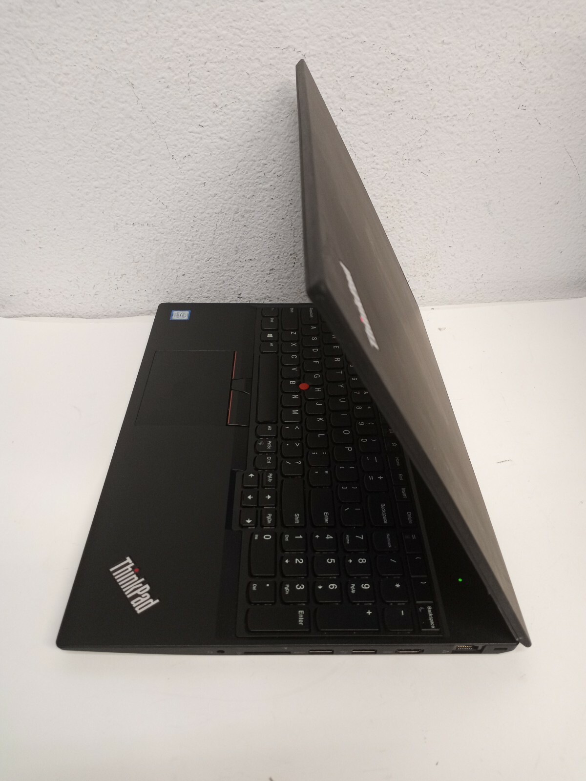 Lenovo ThinkPad P51s TOUCH Intel Core i7-7500U 2.70GHz 8GB 500GB SSD Quadro M520