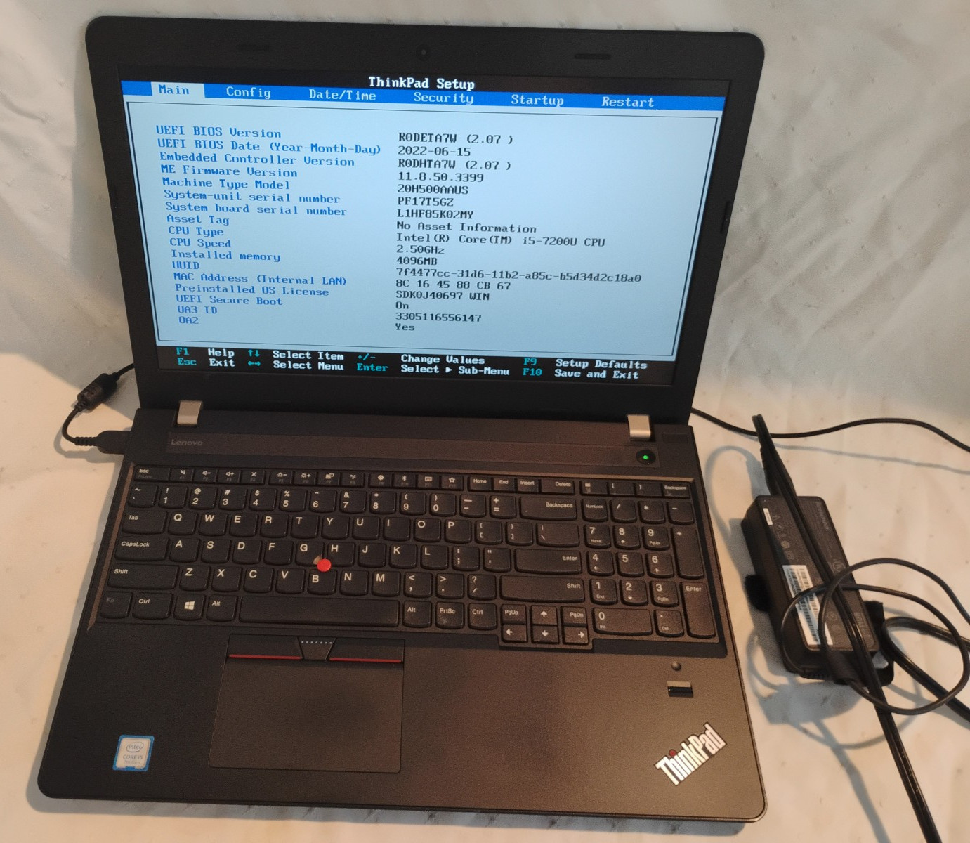 Lenovo ThinkPad E570 Laptop i5-7200U, 4GB RAM, NO HD, for parts for repair