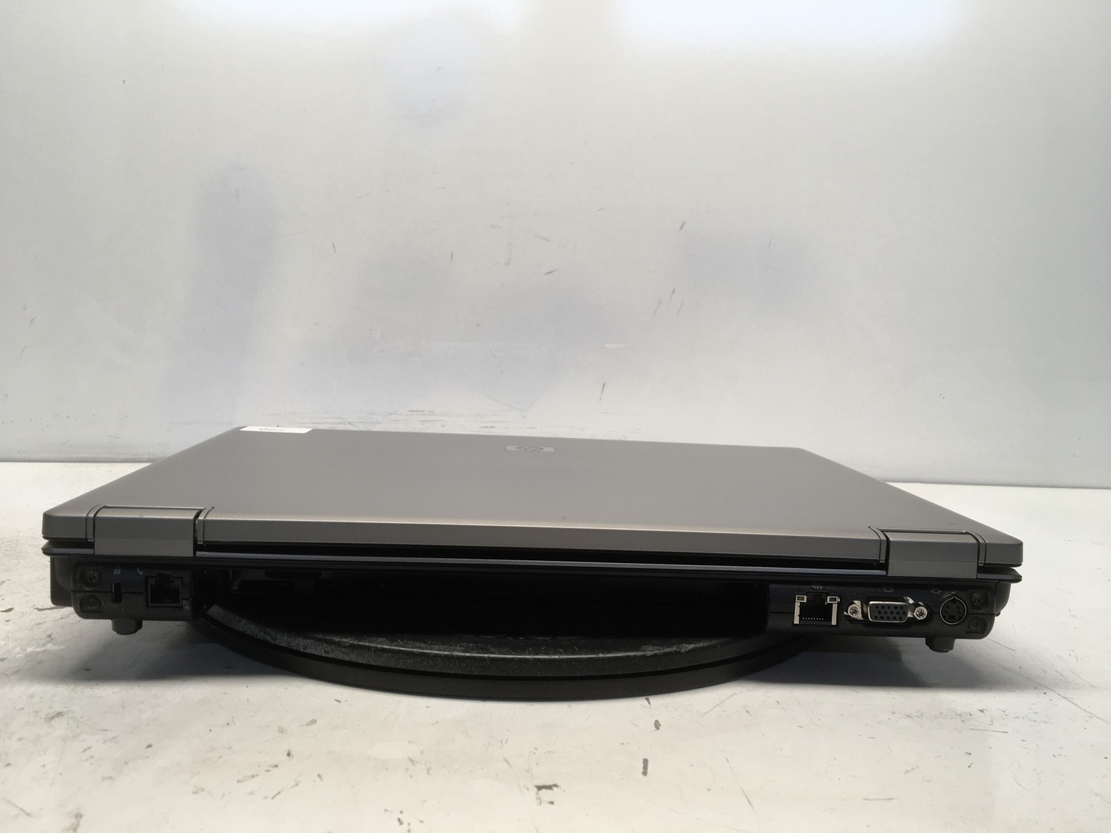 HP Compaq 6730B Intel Core 2 Duo P8400 2.26GHz 2 GB NO HDD No Batt