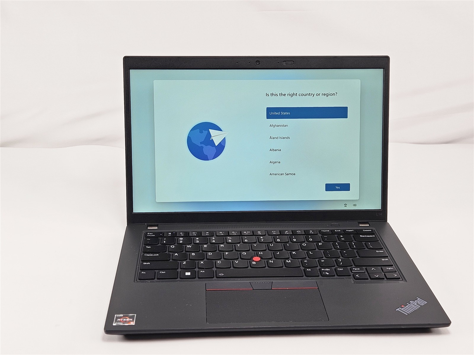Lenovo L14 Gen 4 14″ AMD Ryzen 5 PRO 7530U 16GB 256GB SSD Webcam Backlit