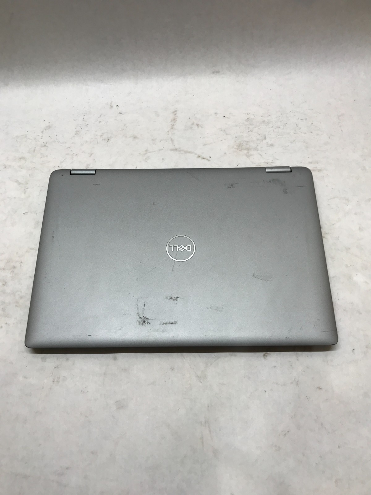 Dell Latitude 5340 13″ Intel i5-1335U 8GB RAM NO SSD/OS For Parts READ DESC – DW
