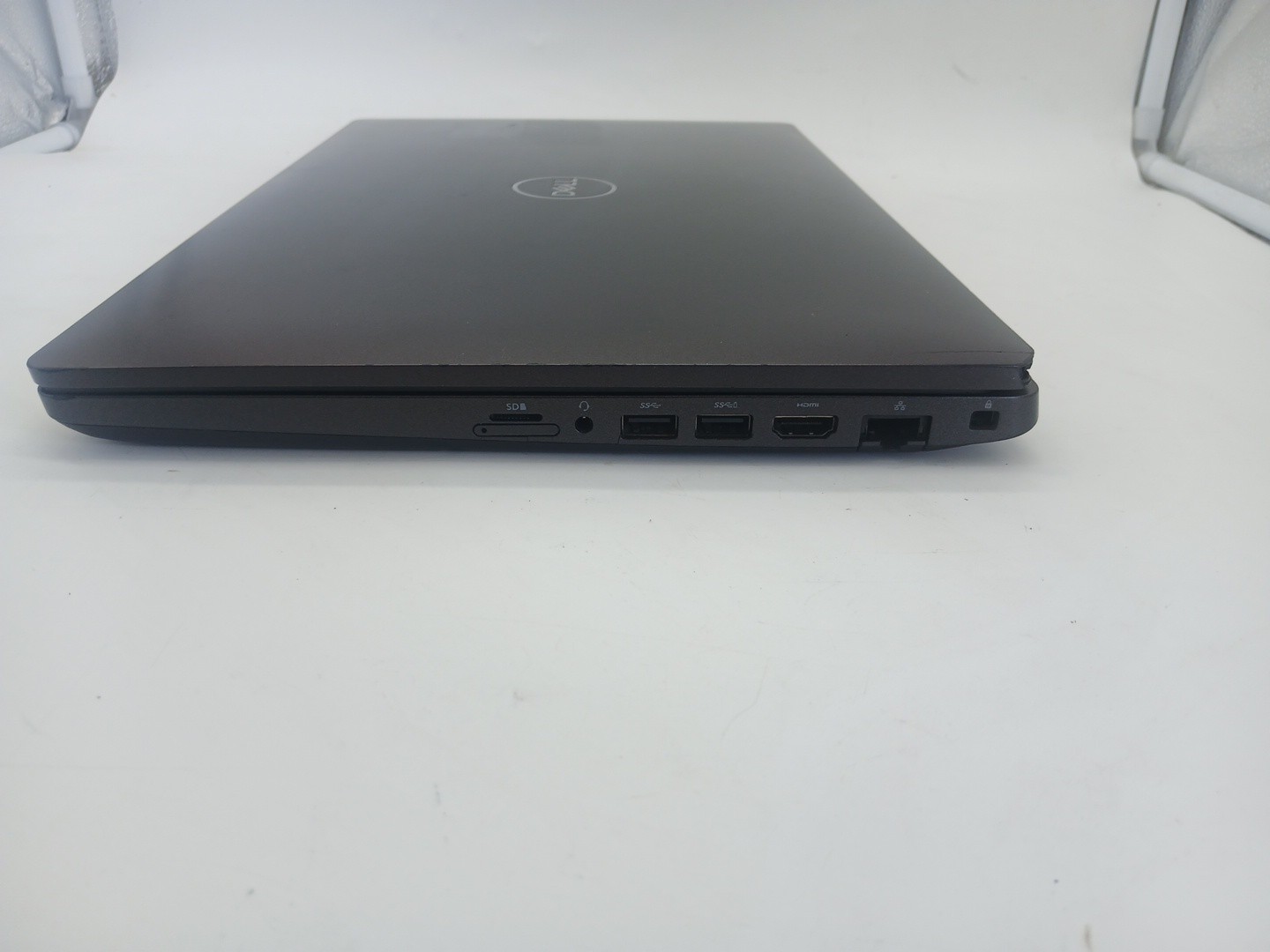 Dell Precision 3541 15.6″ Intel i7-9750H 16GB RAM 256GB SSD Quadro P620 WIn 11P