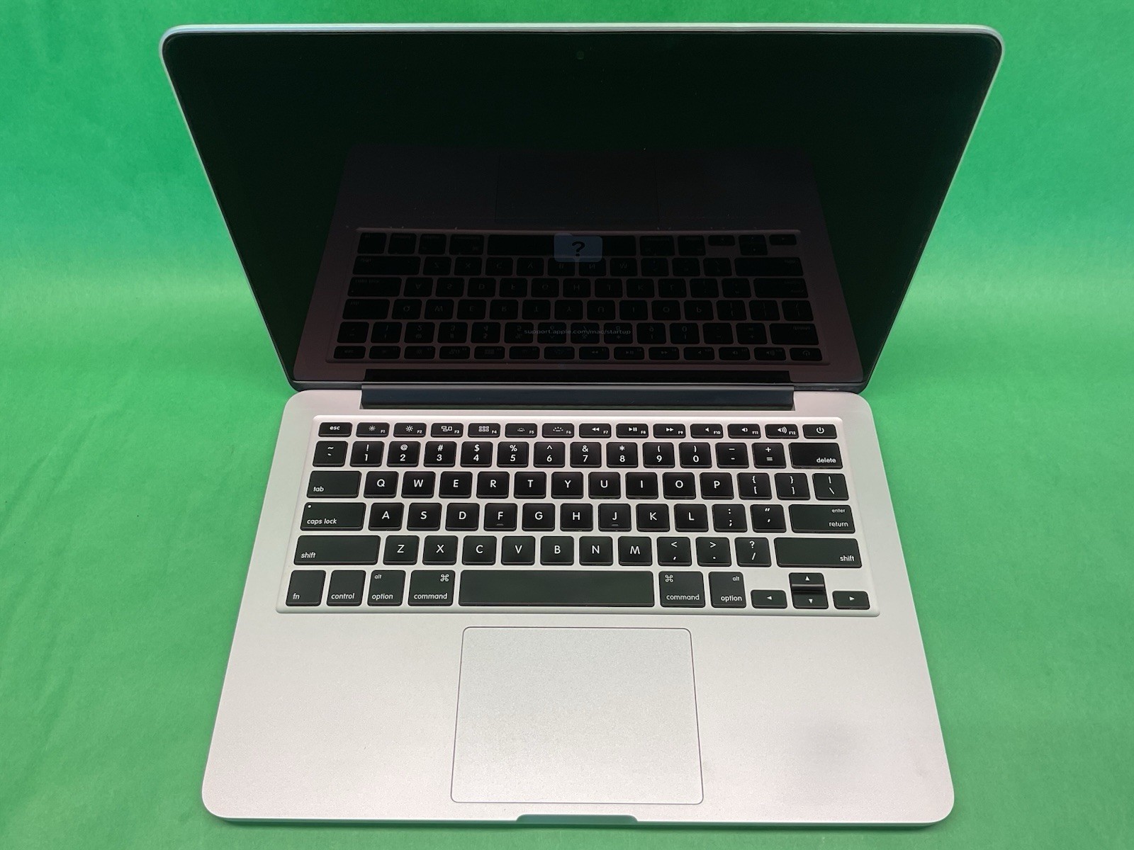 Apple 2013 MacBook Pro A1502 – 13” Laptop – POWERS ON – UNTESTED